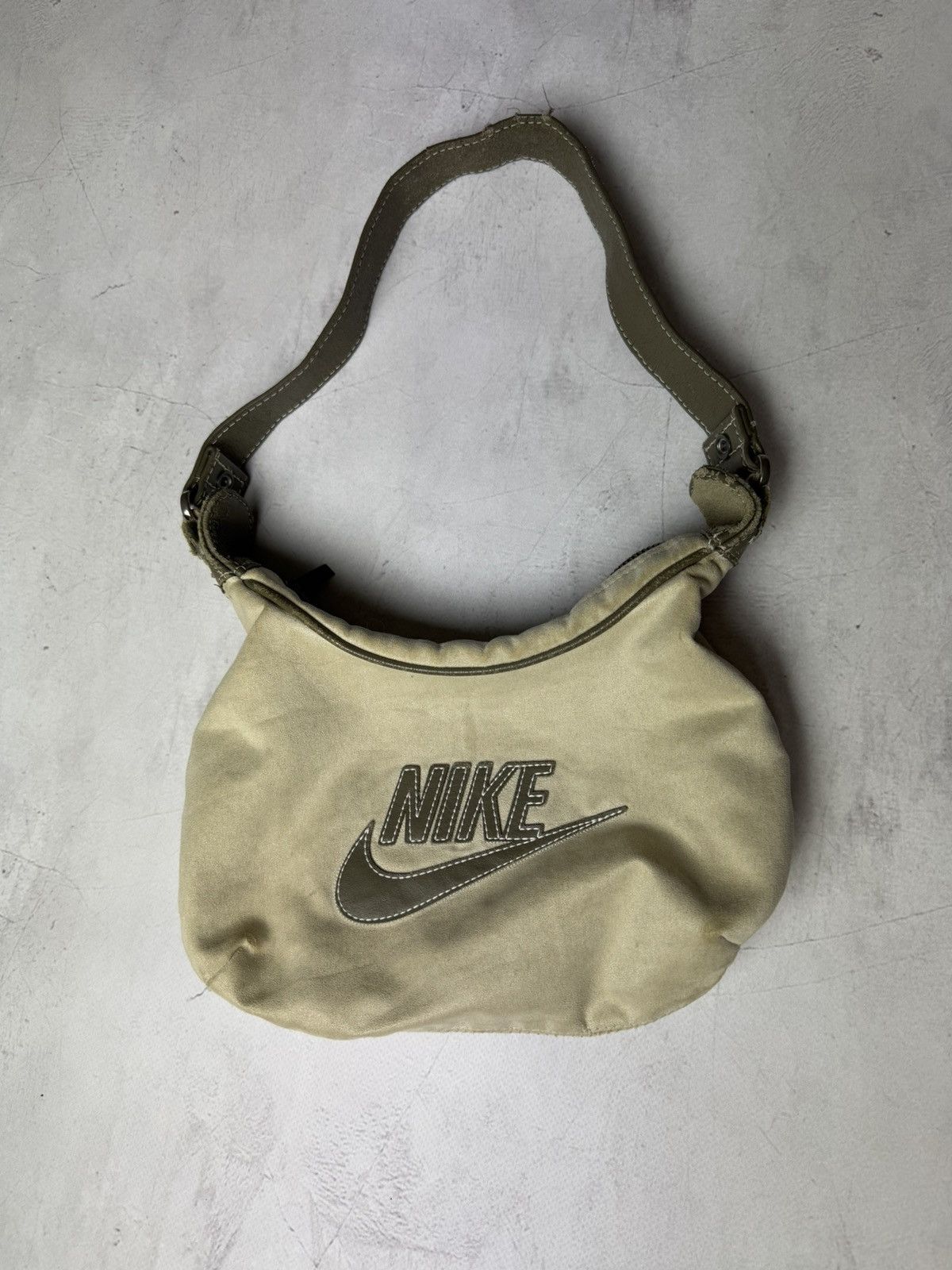 Nike × Vintage Vintage Y2K Style Nike Shoulder Bag Very Rare Size ONE SIZE - 2 Thumbnail