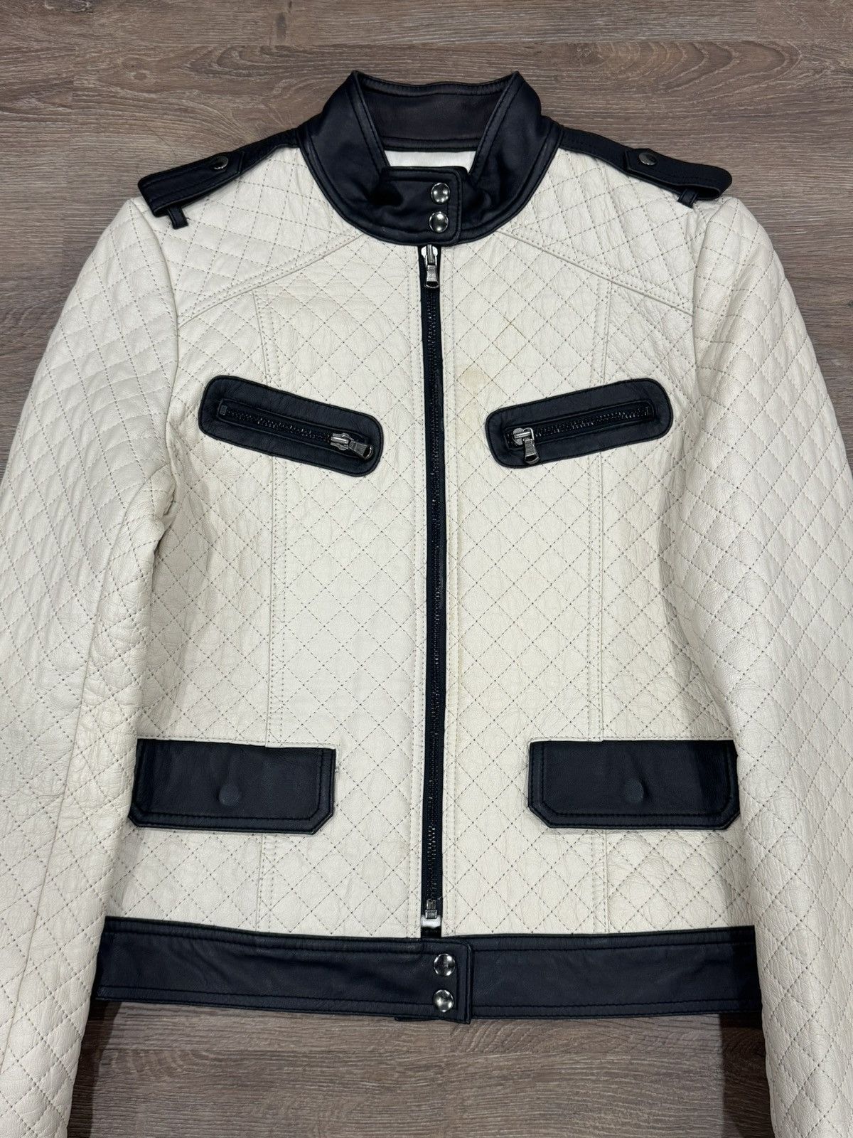 Alice + Olivia Alice + Olivia Quilted Vegan Leather Cropped Jacket Size XS / US 0-2 / IT 36-38 - 2 Thumbnail