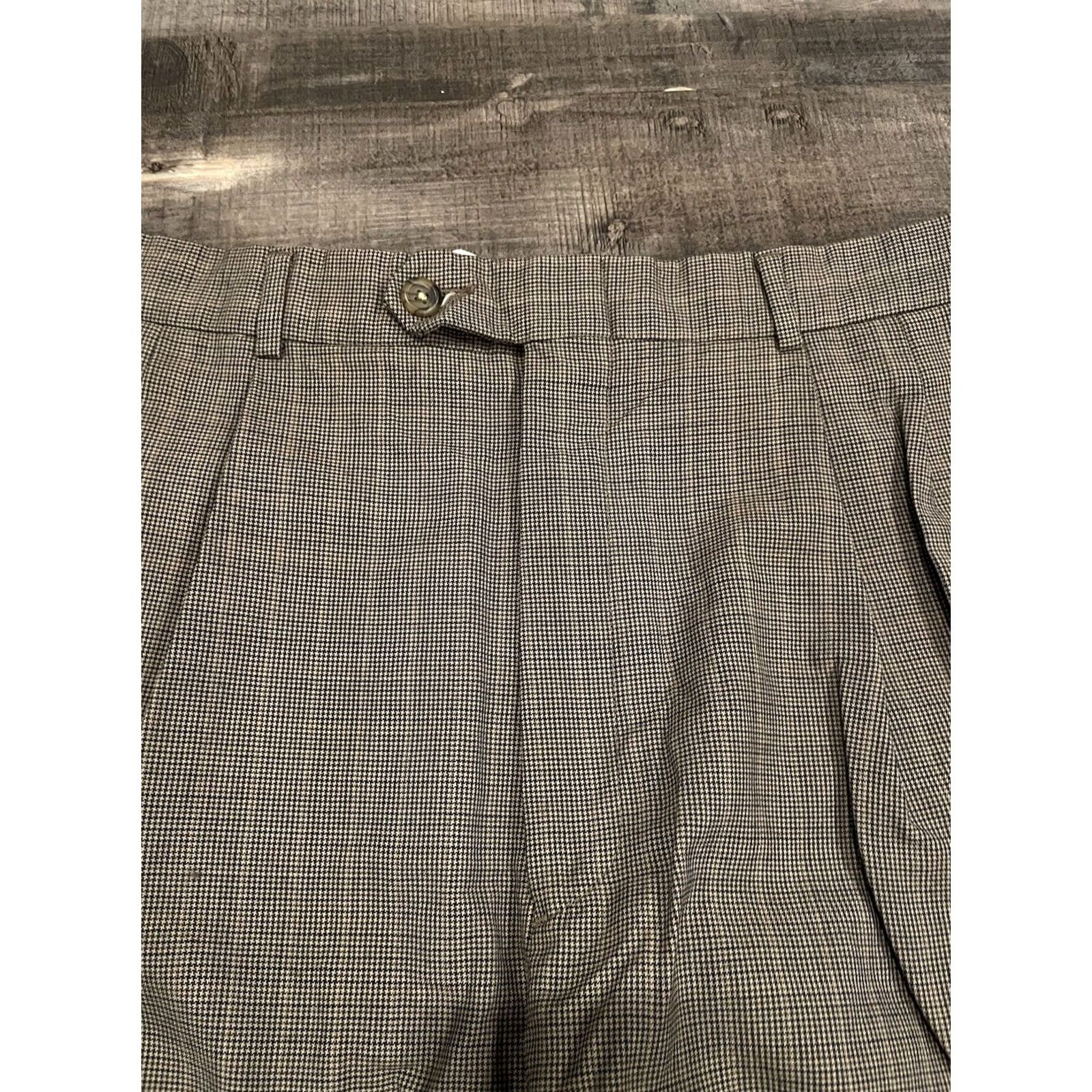 Tommy Hilfiger VINTAGE Tommy Hilfiger Pants Mens Wide-Leg Wool Chino 90s 34x32 Brown/Cuffed Inseam 31in Size US 34 / EU 50 - 2 Thumbnail