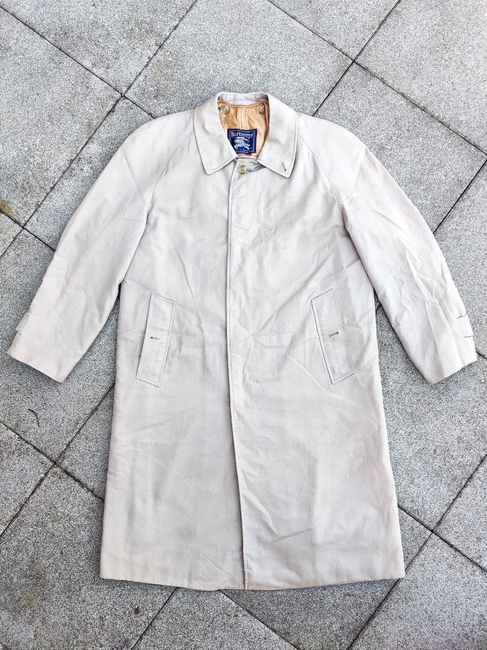 Burberry Vintage Burberry Beige Trench Coat Classic Luxury Outerwear Size US L / EU 52-54 / 3 - 4 Thumbnail