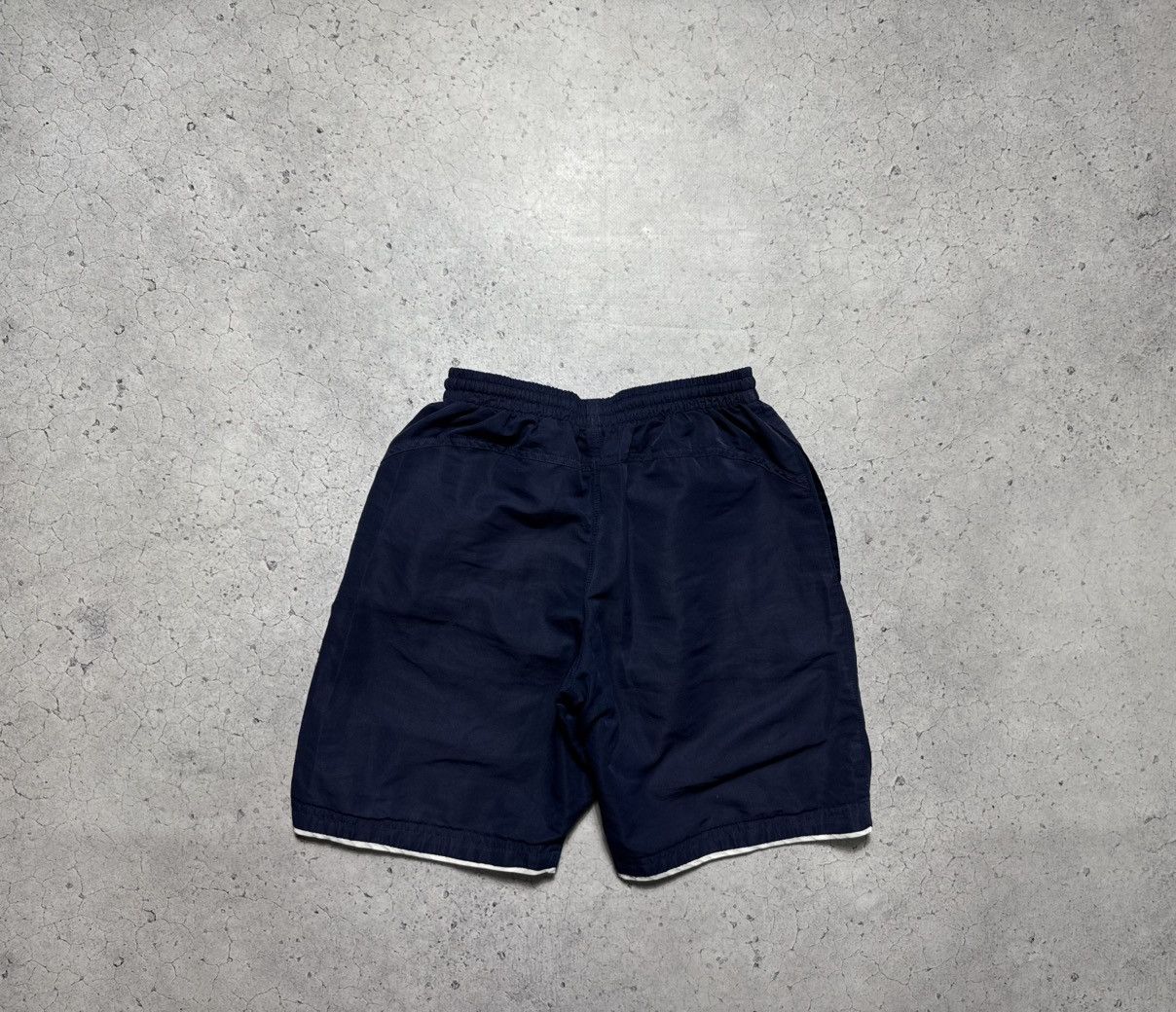Umbro Umbro Vintage 90s Nylon Shorts Size S Blue Size US 30 / EU 46 - 7 Thumbnail