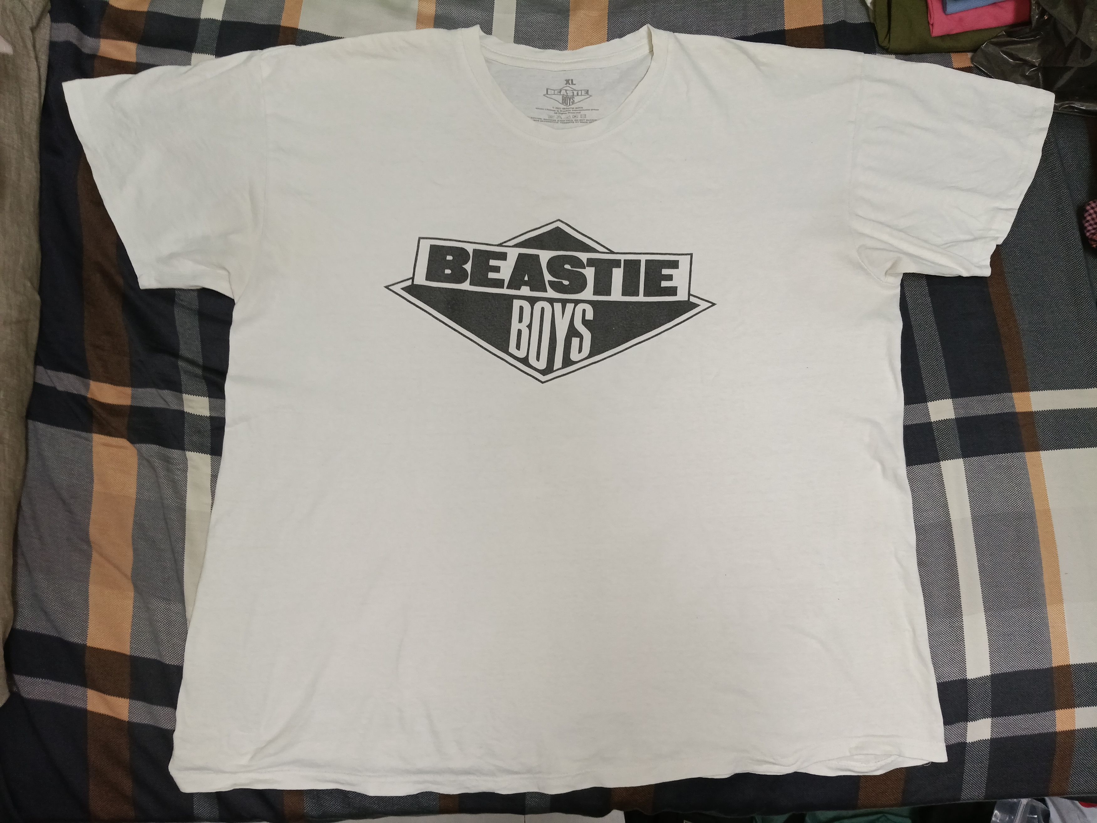 Band Tees Bestie boys shirt xl Size US L / EU 52-54 / 3 - 7 Thumbnail