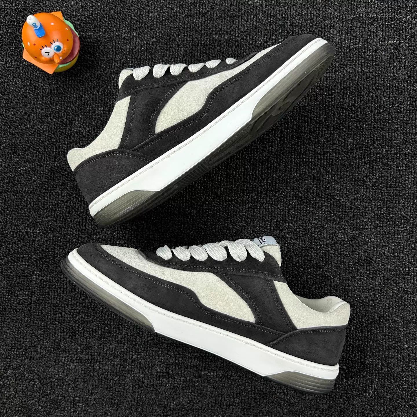 Chanel Chanel 23P Black & White Panda Sneaker Women's 36.5 Size US 6 / IT 36 - 4 Thumbnail
