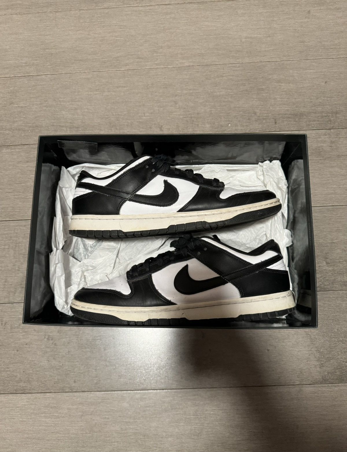 Nike Nike Dunks Low Panda Size US 10.5 / EU 43-44 - 1 Thumbnail