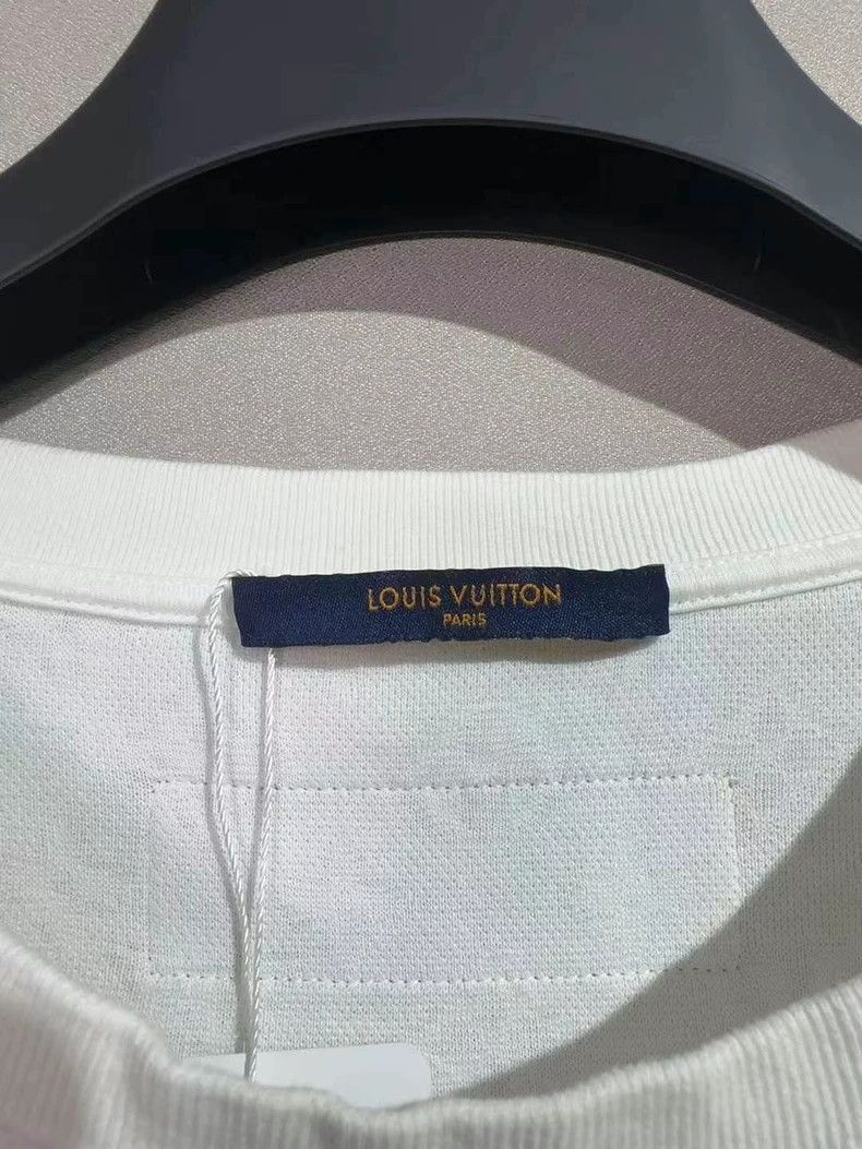 Louis Vuitton Louis Vuitton Ocean Beaded Short Sleeve Size US L / EU 52-54 / 3 - 4 Thumbnail