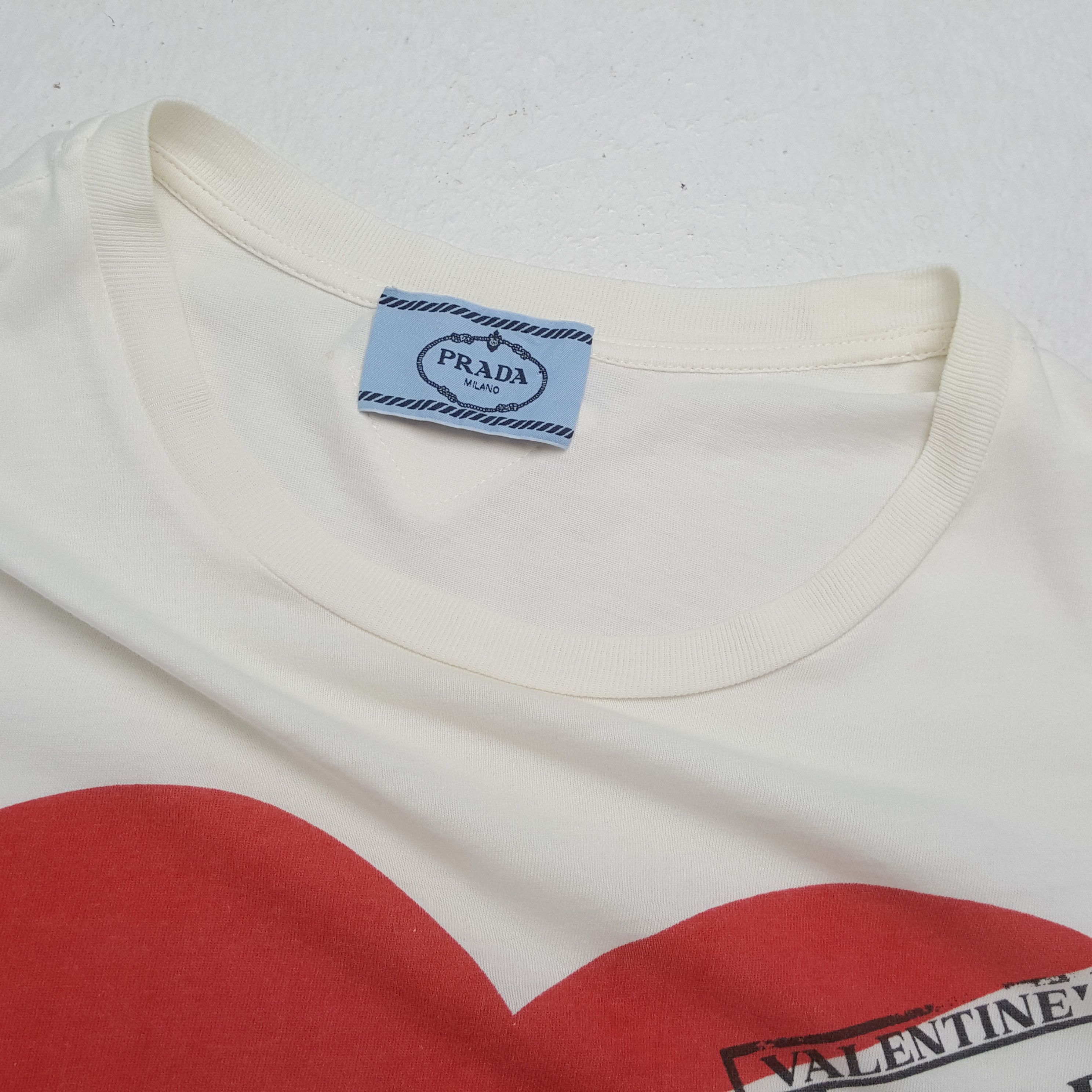 Vintage PRADA Italian Fashion Brand Tshirt Size US M / EU 48-50 / 2 - 8 Thumbnail