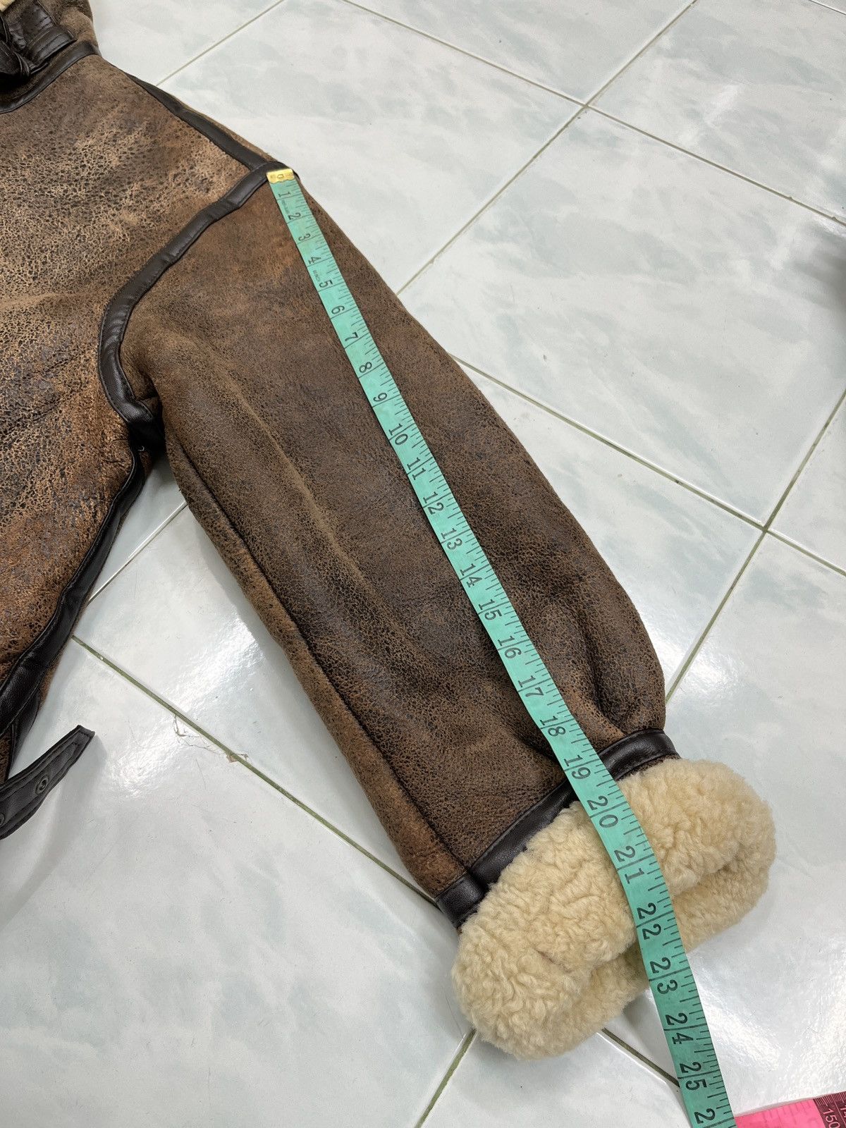 Genuine Leather 🔥🔥🔥STEALS VTG B3 MILITARY SHEARLING LEATHER JACKET Size US M / EU 48-50 / 2 - 16 Thumbnail