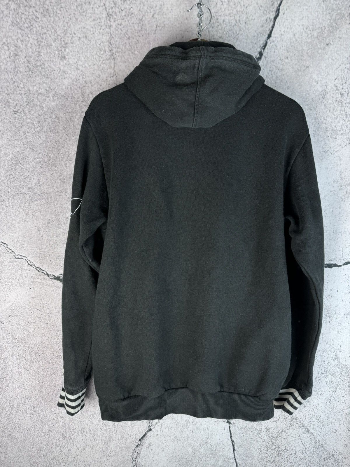 Adidas Y2k vintage Adidas Real Madrid football soccer Hoodie Size US M / EU 48-50 / 2 - 2 Thumbnail