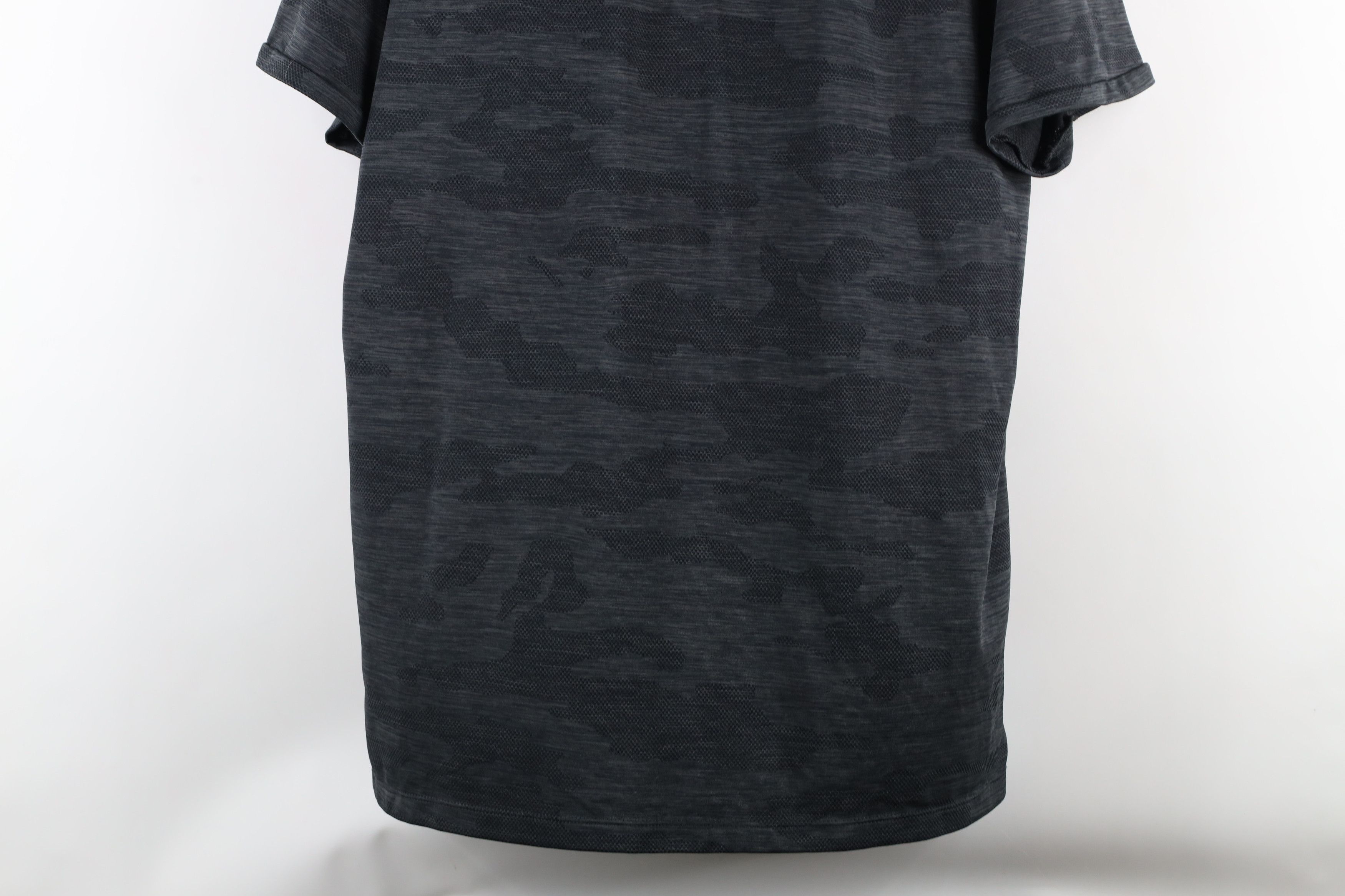 Nike × Vintage Nike Bowling State University Hockey Camouflage T-Shirt Size US L / EU 52-54 / 3 - 3 Thumbnail