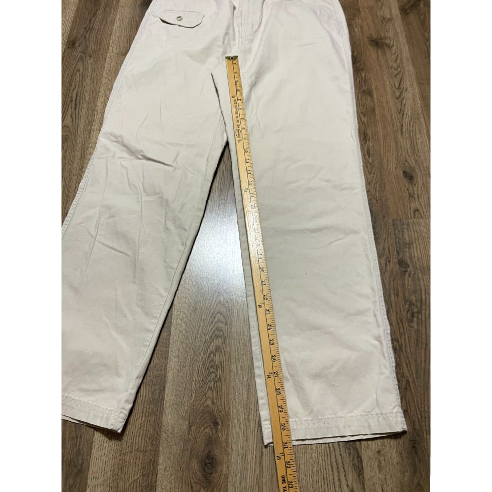 Vintage Columbia Pants, Women's Size 12, Khaki Pants, Straight Leg, Pockets, Beige, Regular, 31 in Inseam, Khakis, Fall, Spring, Summer, Casual, Women Size 34" / US 12 / IT 48 - 6 Thumbnail