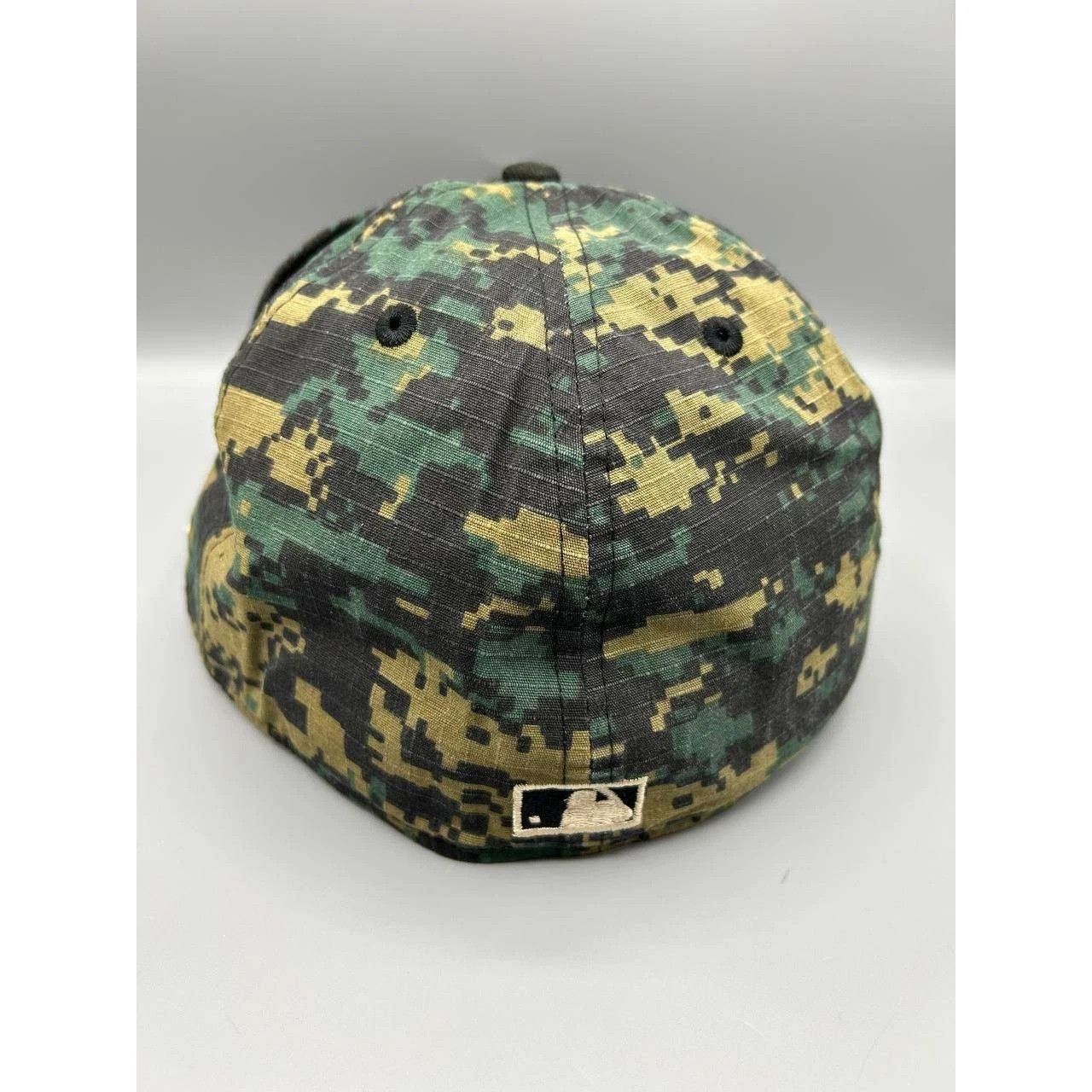 New Era New York Mets Hat Men 7 3/4 Black Camo MLB Fitted Cap Size ONE SIZE - 5 Thumbnail
