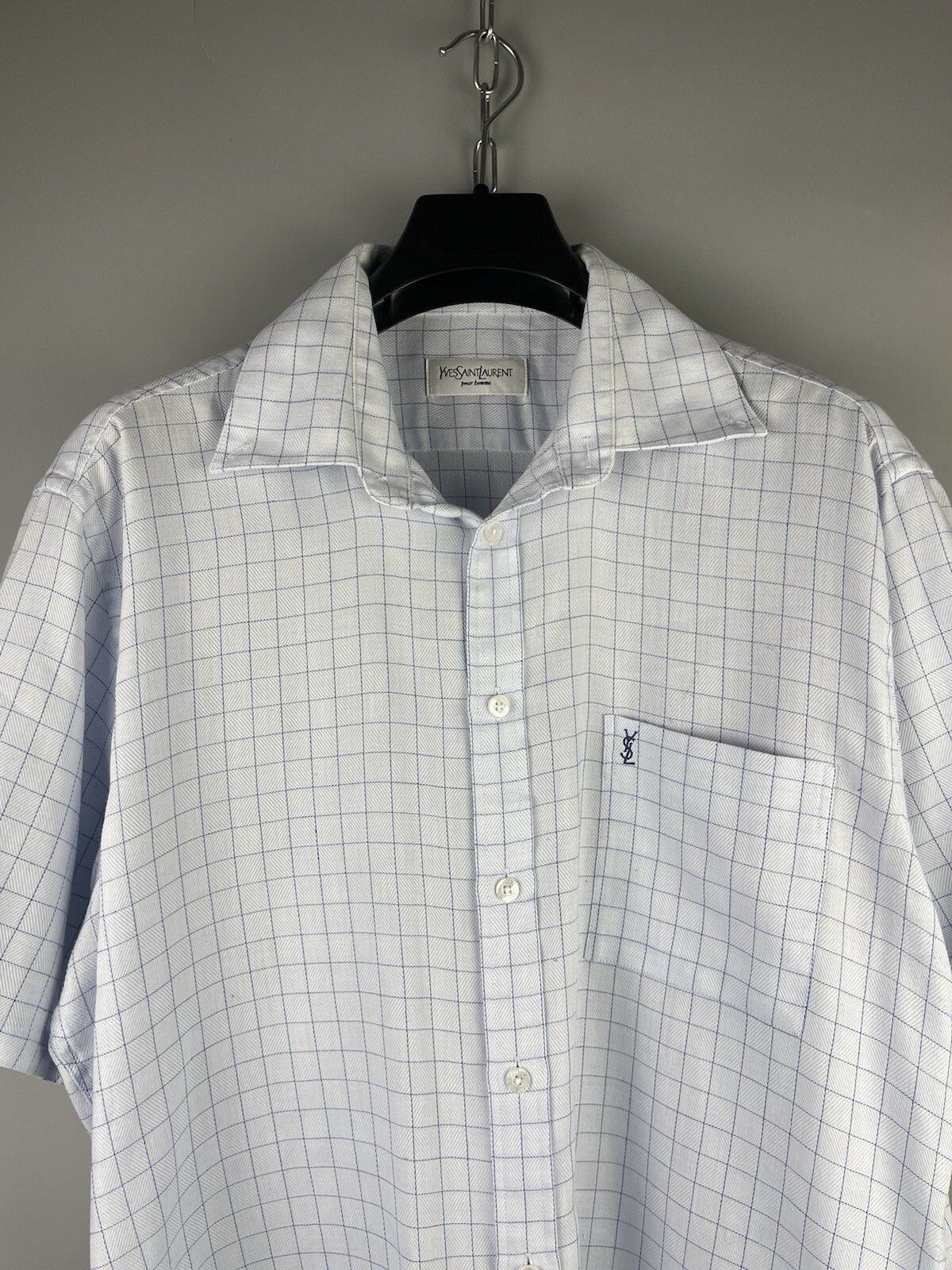 Yves Saint Laurent Yves Saint Laurent YSL Luxury Casual Short Sleeve Shirt Size US L / EU 52-54 / 3 - 3 Thumbnail