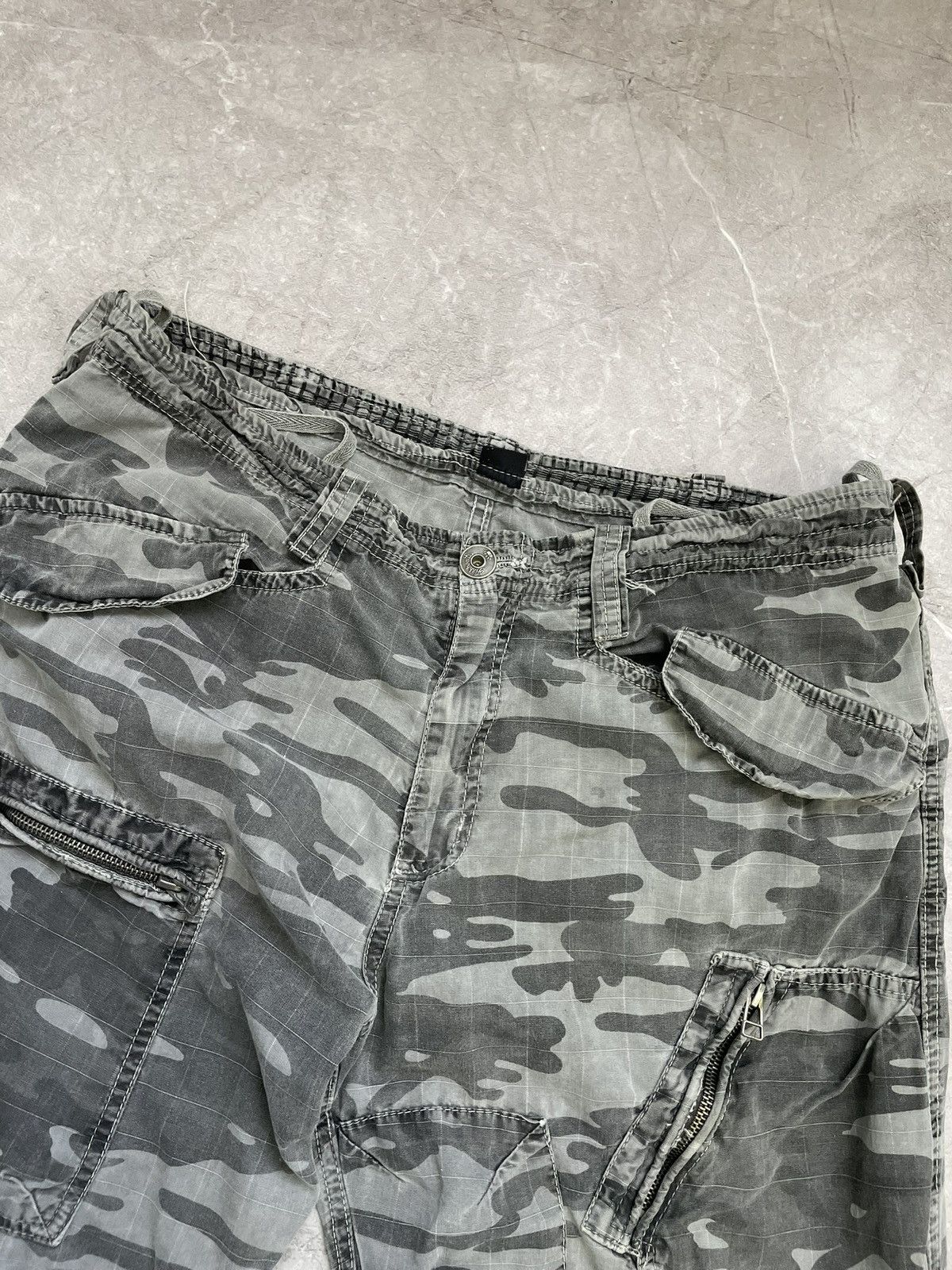 Junya Watanabe Japanese cargo zipper Junya watanabe style y2k pants rare Size US 34 / EU 50 - 6 Thumbnail