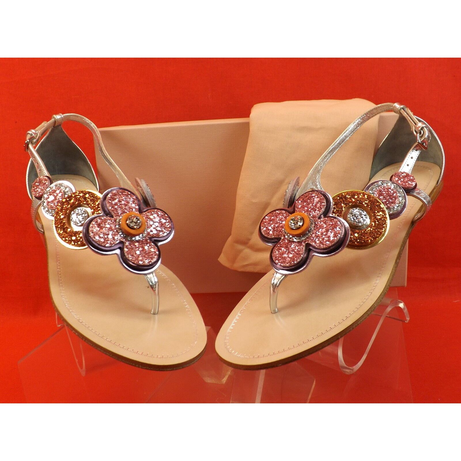 Miu Miu SILVER LEATHER GLITTER FLOWERS THONG FLATS SANDALS 39.5 Size US 9.5 / IT 39.5 - 12 Thumbnail