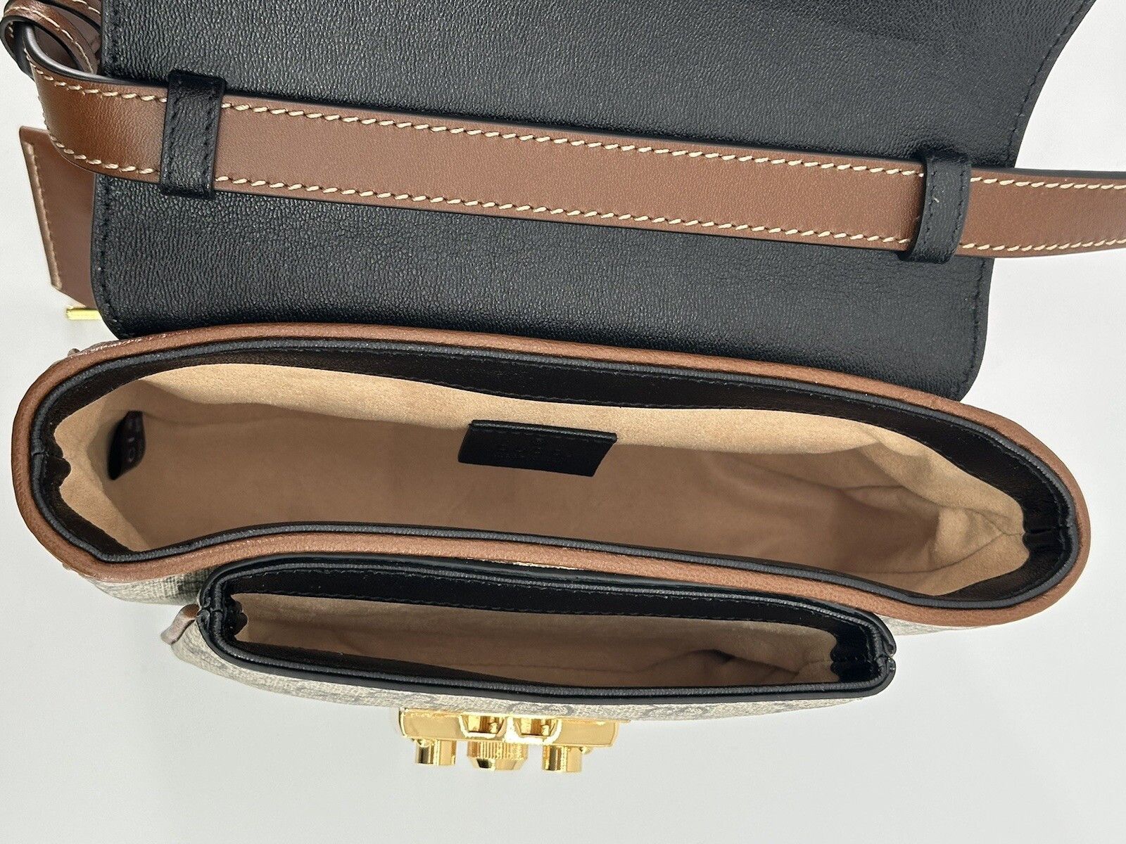Gucci New Gucci Padlock Bag Size ONE SIZE - 8 Thumbnail