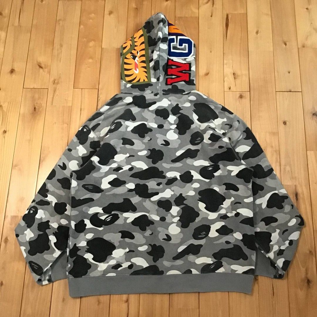 Bape 🔥NFS limited🔥 BAPE camo shark full zip hoodie a bathing ape Size US L / EU 52-54 / 3 - 2 Thumbnail