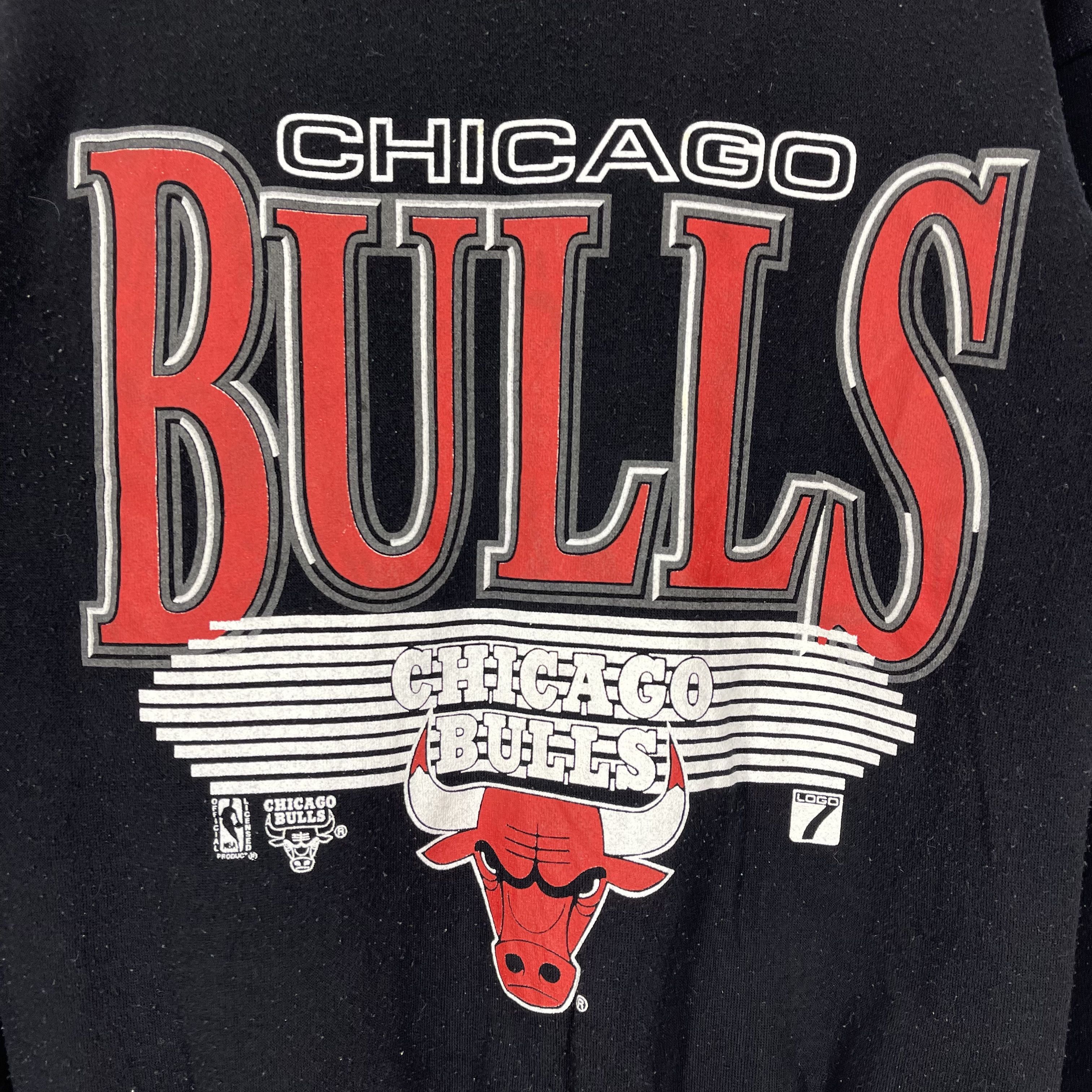 Logo 7 90s Vintage CHICAGO BULLS by COMPETITOR Sweatshirt #1980/13 Size US M / EU 48-50 / 2 - 2 Thumbnail