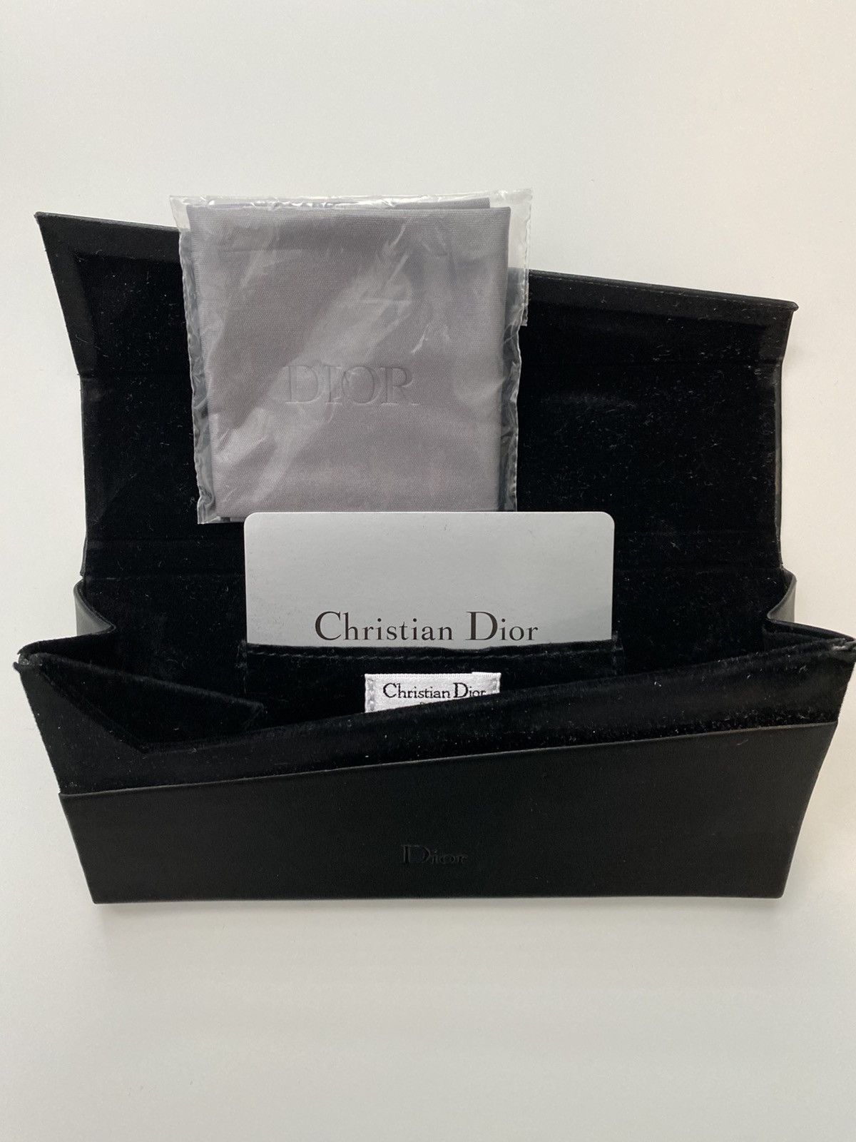 Dior Christian Dior Black Foldable Glasses Case Size ONE SIZE - 4 Thumbnail
