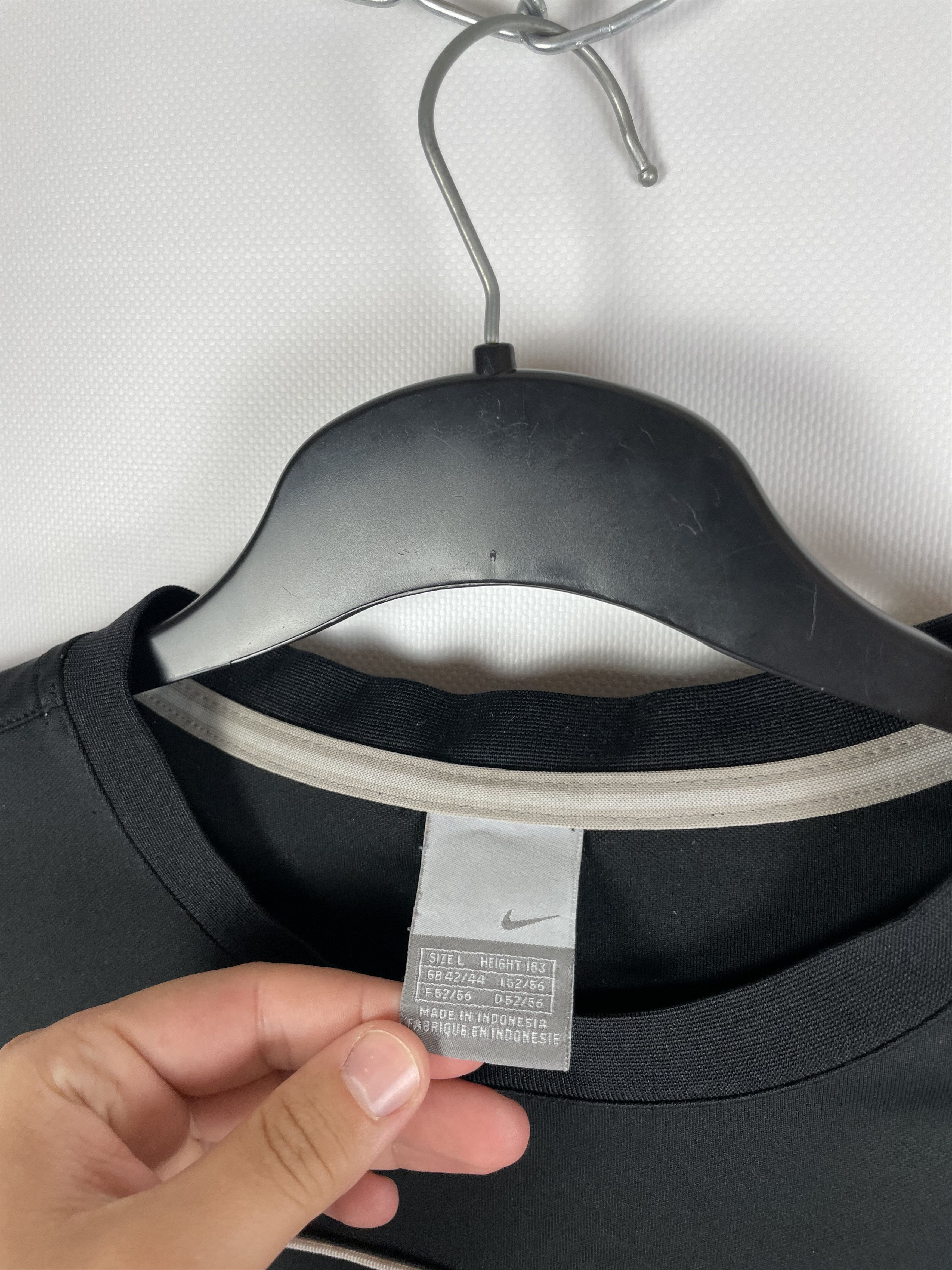 Nike Vintage Nike tee 90s Size US L / EU 52-54 / 3 - 4 Thumbnail