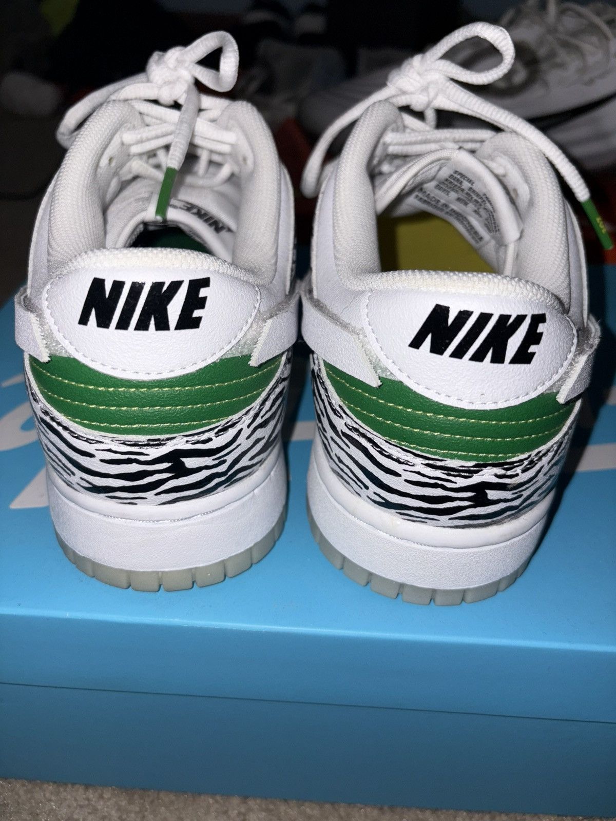 Nike SB Nike sb doernbecher Size US 11 / EU 44 - 4 Thumbnail