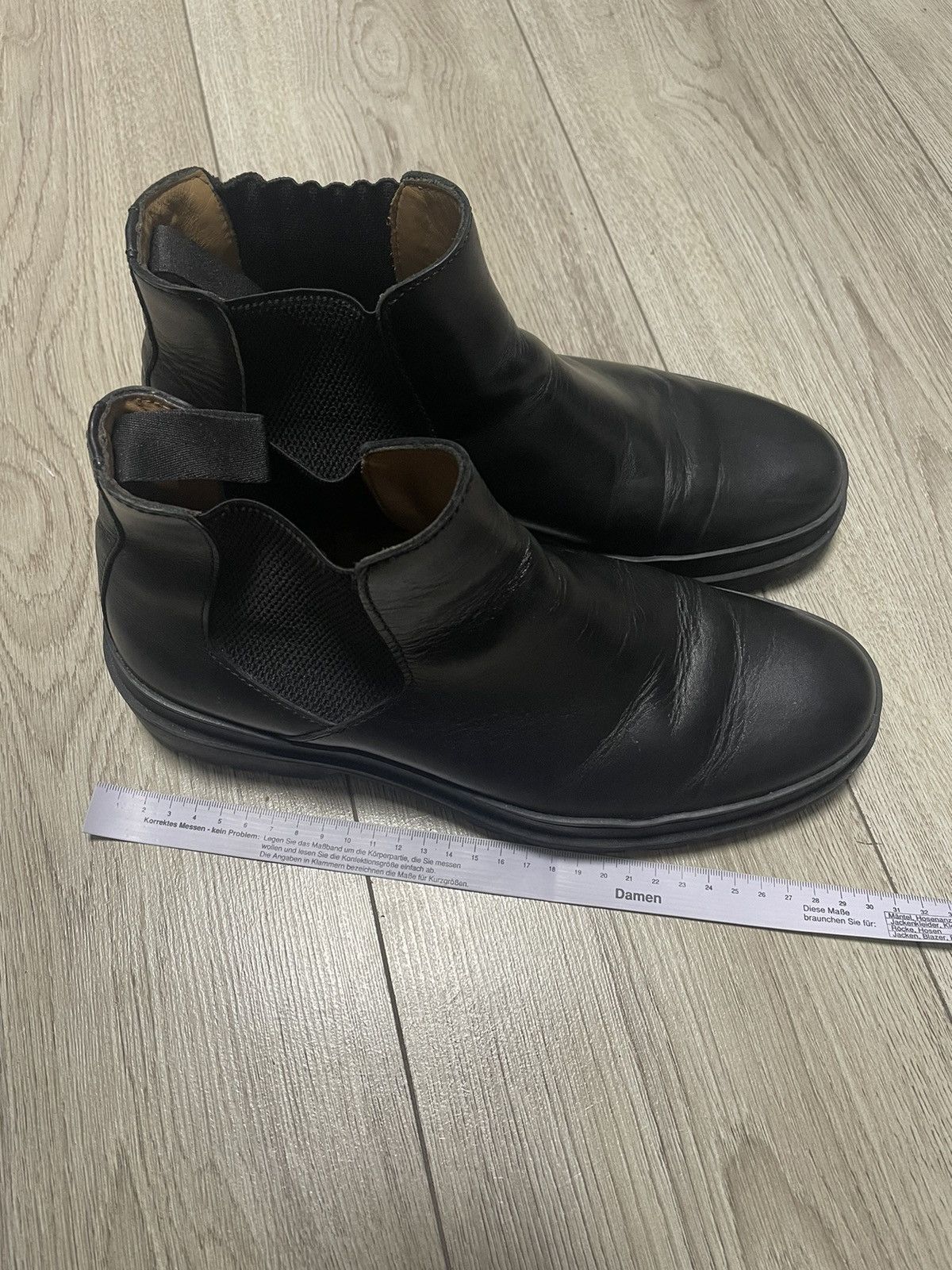 A.P.C. APC Leather Chelsea Black Classic Boot 27.5 cm Size US 10 / EU 43 - 25 Thumbnail