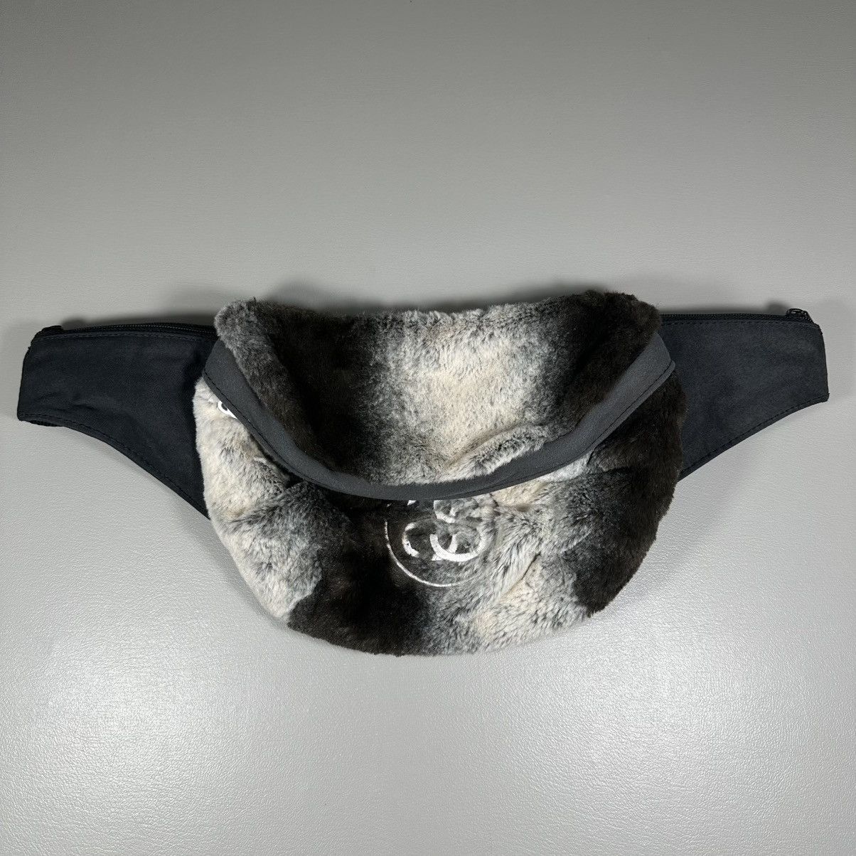Stussy Rare Stussy Faux Fur Waist Bag Size ONE SIZE - 1 Thumbnail