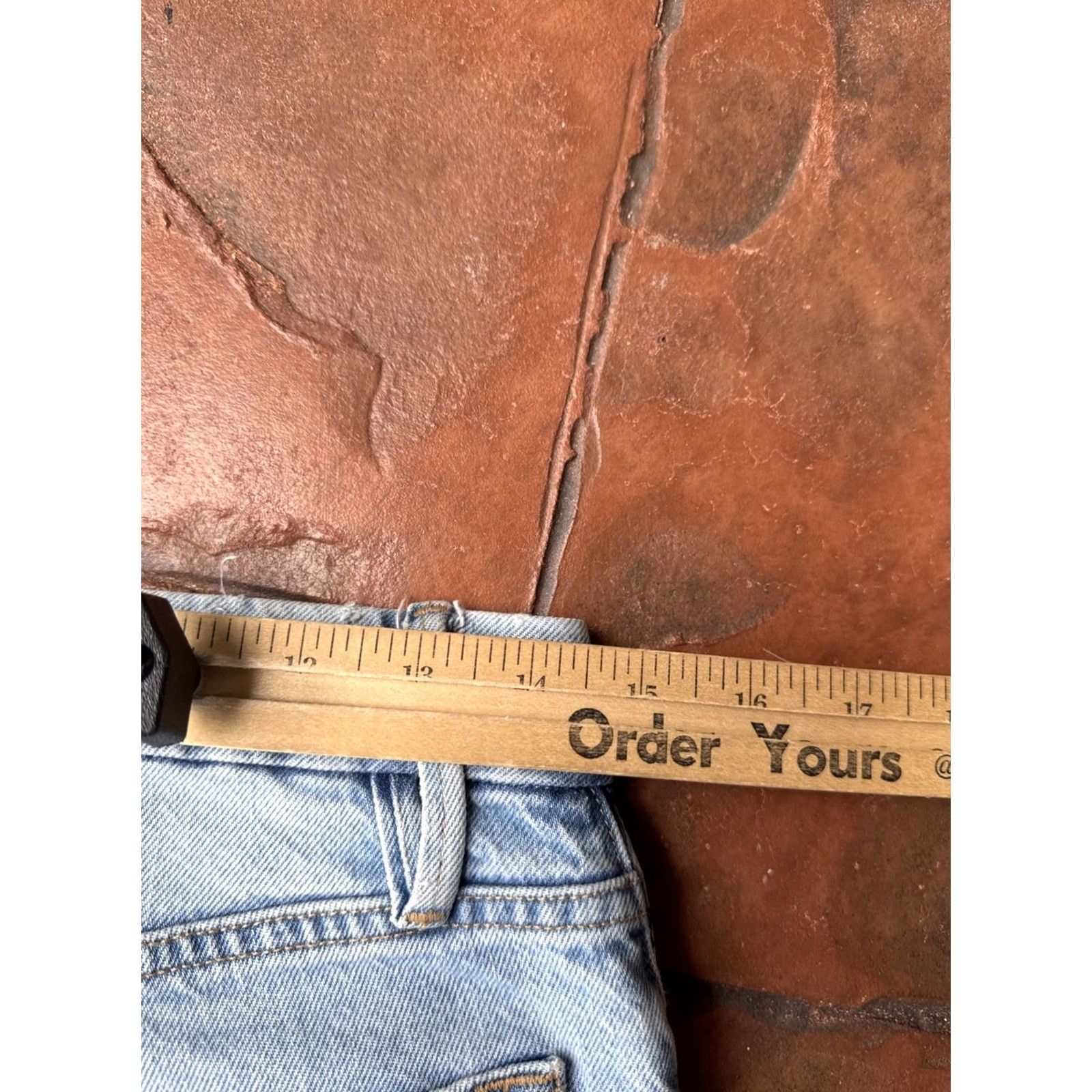 Good American VINTAGE Good American Jeans Distressed Frayed Hem Jeans Women’s 6/28 Light Wash City 90s Mens Girls Size 28" / US 6 / IT 42 - 7 Thumbnail