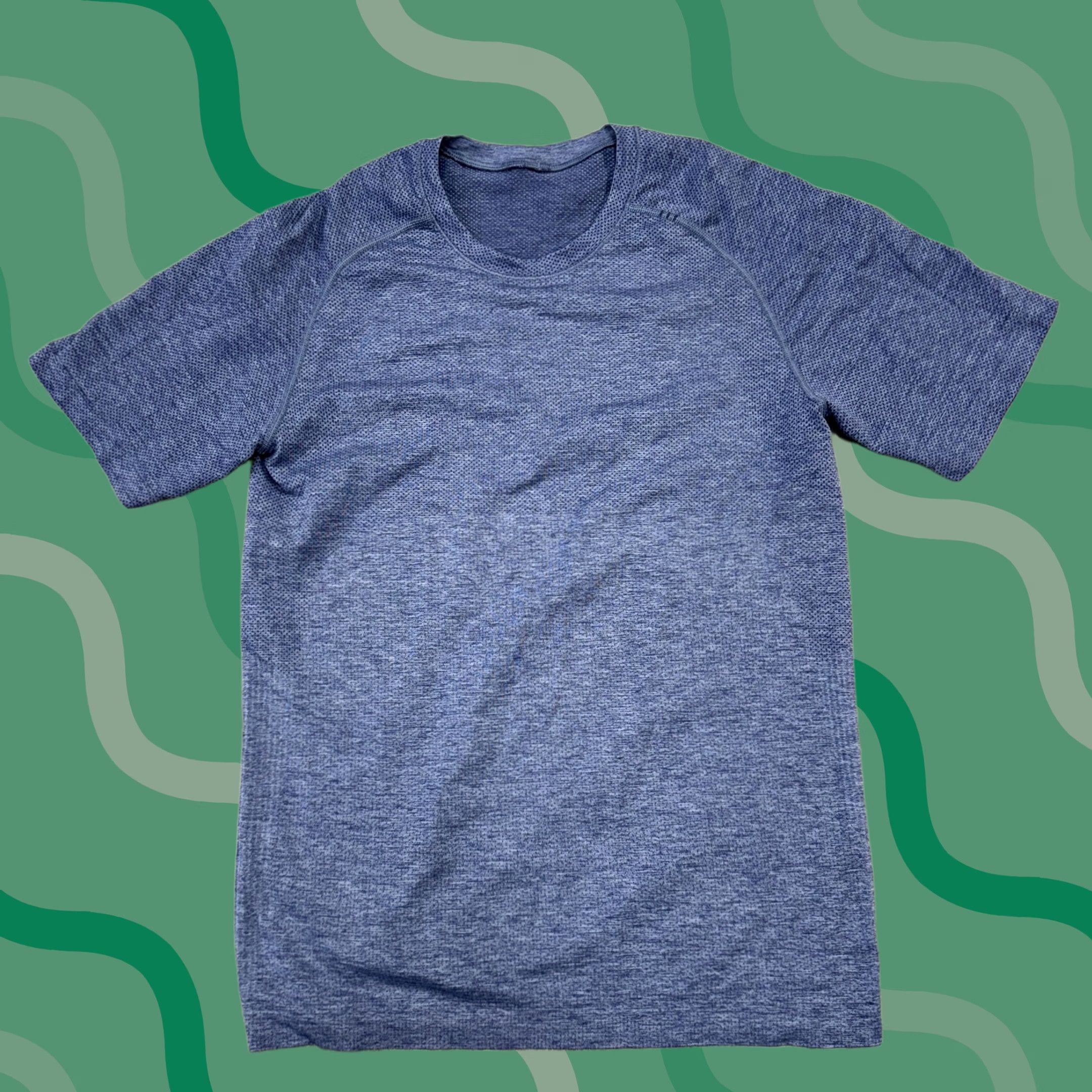 Lululemon Lululemon Shirt Mens Small Blue Short Sleeve Seamless Athletic Training Tee Top Size US S / EU 44-46 / 1 - 1 Thumbnail
