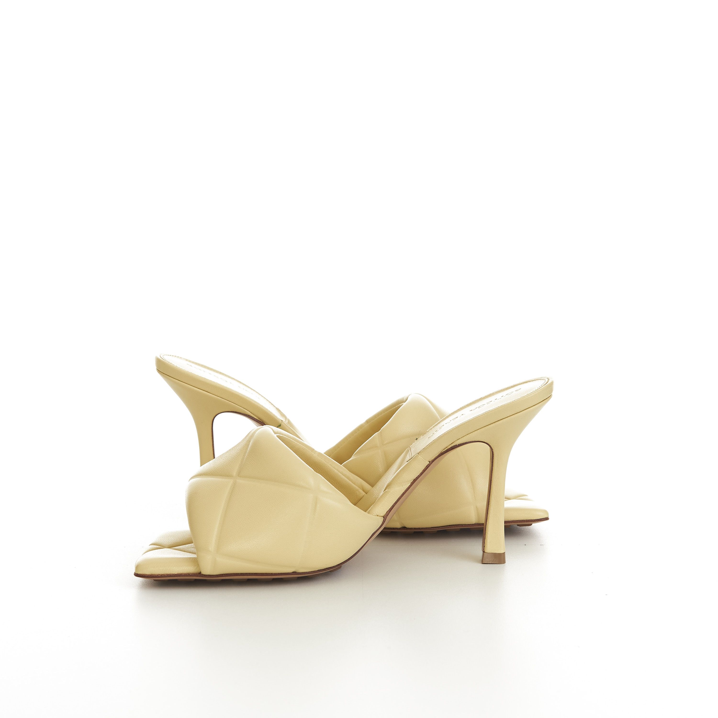 Bottega Veneta Quilted Lido Mules In Moon Beam Yellow Leather Size US 7 / IT 37 - 9 Thumbnail