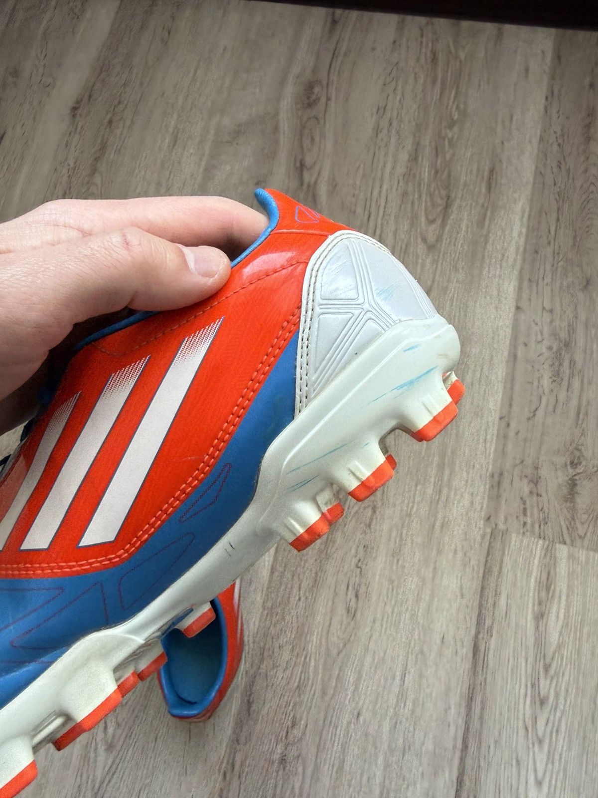 Adidas Adidas F50 Soccer Cleats Red Blue FG Size US 9.5 (V21304) Size US 9.5 / EU 42-43 - 8 Thumbnail