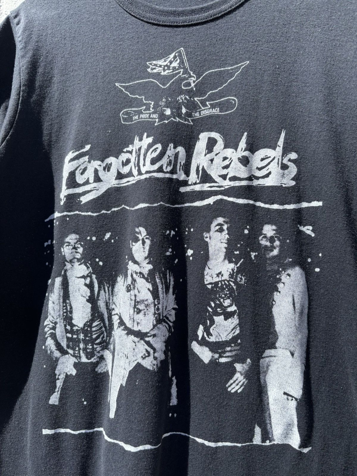 Band Tees Vintage 80s Punk Forgotten Rebels Pride and Disgrace T Size US L / EU 52-54 / 3 - 2 Thumbnail