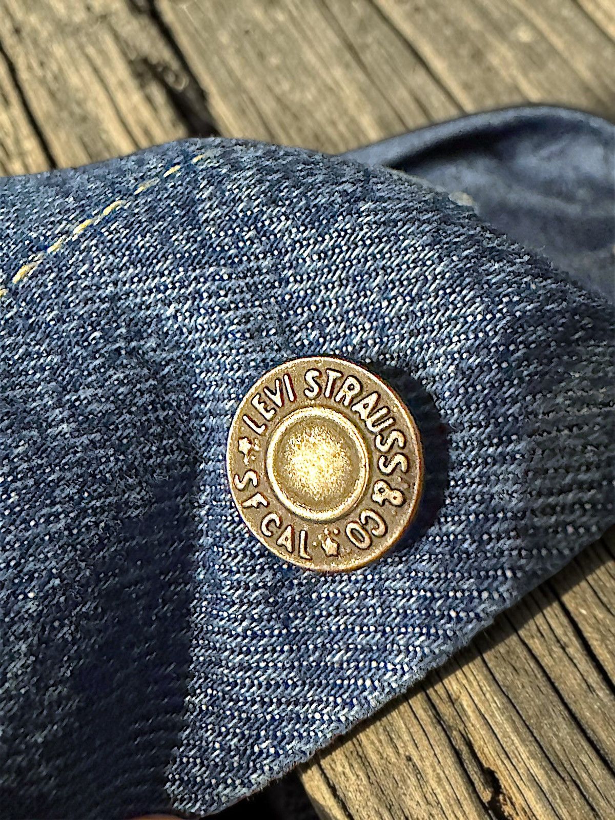 Levi's Vintage Clothing Levi’s jeans jacket premium vintage trucker fit western Size US L / EU 52-54 / 3 - 8 Thumbnail