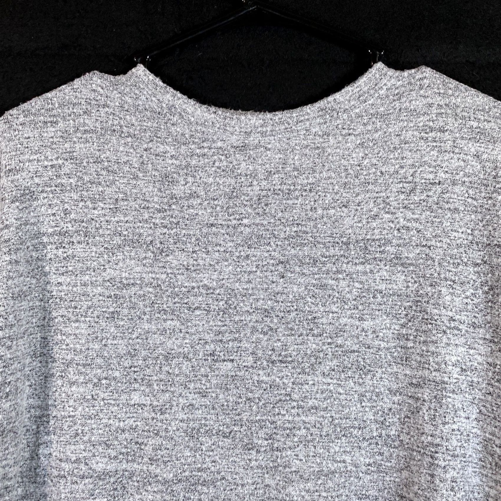 Banana Republic Banana Republic Women's Sweater Gray Long Sleeve Puplum Knit Crew Neck S Regular Size S / US 4 / IT 40 - 2 Thumbnail