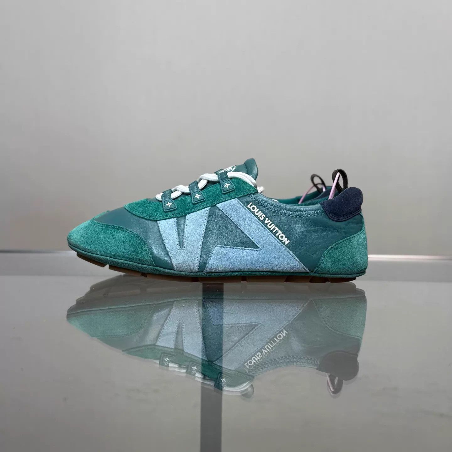 Louis Vuitton LV Sneakerina Green Ballet Trainer 38 98 Size US 7.5 / IT 37.5 - 5 Thumbnail