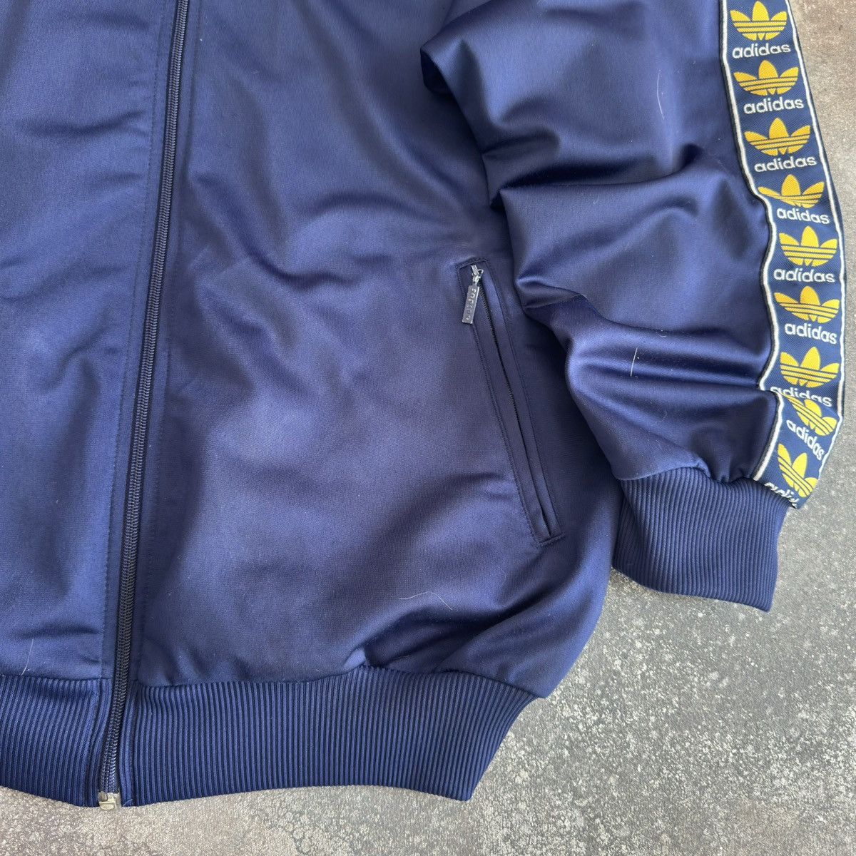 Adidas 90s Adidas Vintage Retro Zip Track Jacket Size US L / EU 52-54 / 3 - 8 Thumbnail