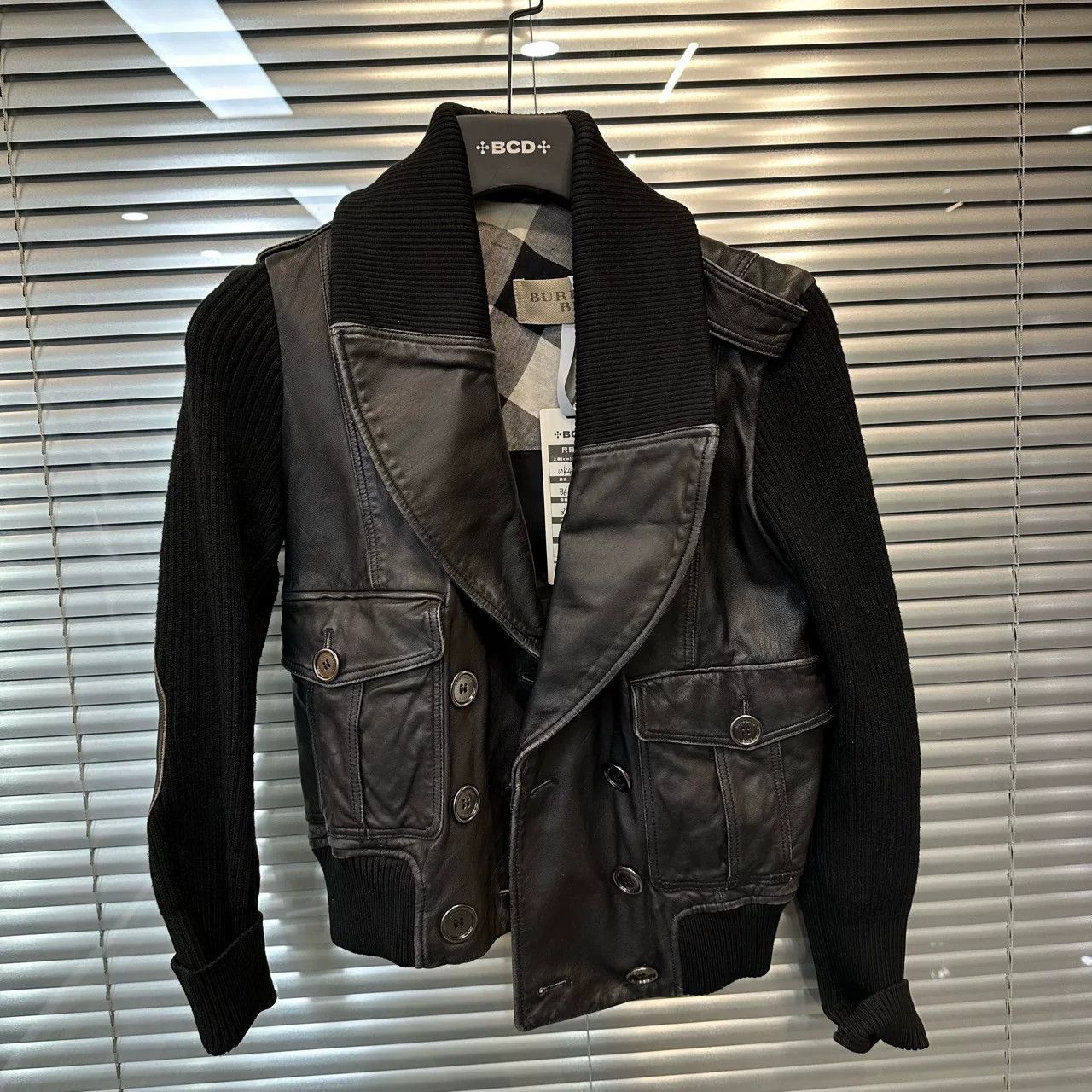Burberry Burberry Black Lapel Leather Jacket Size XXS / US 00 / IT 34 - 1 Thumbnail