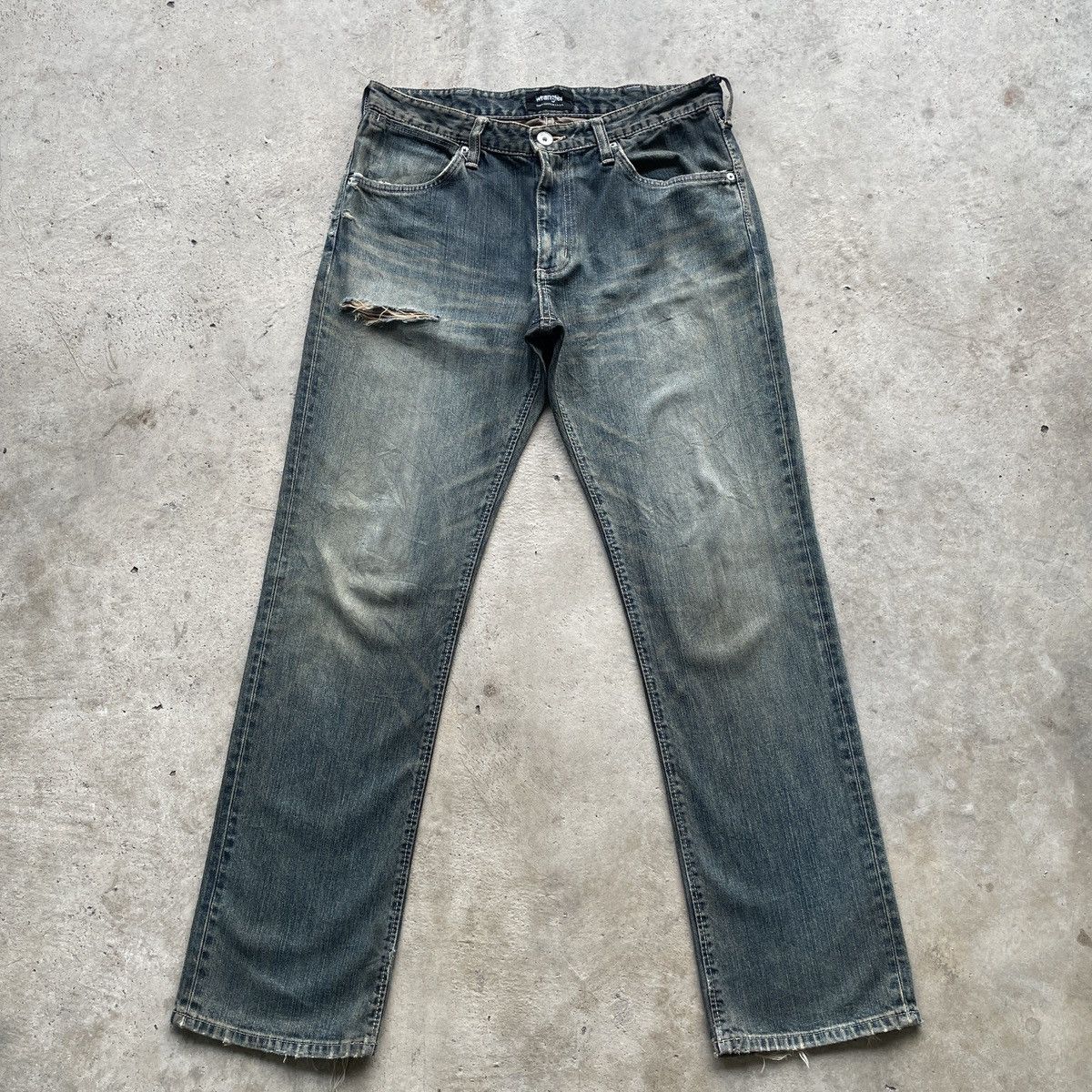 Wrangler W33x32💥 Vintage Wrangler Faded Distressed Denim Jeans Pants Size US 33 - 1 Thumbnail