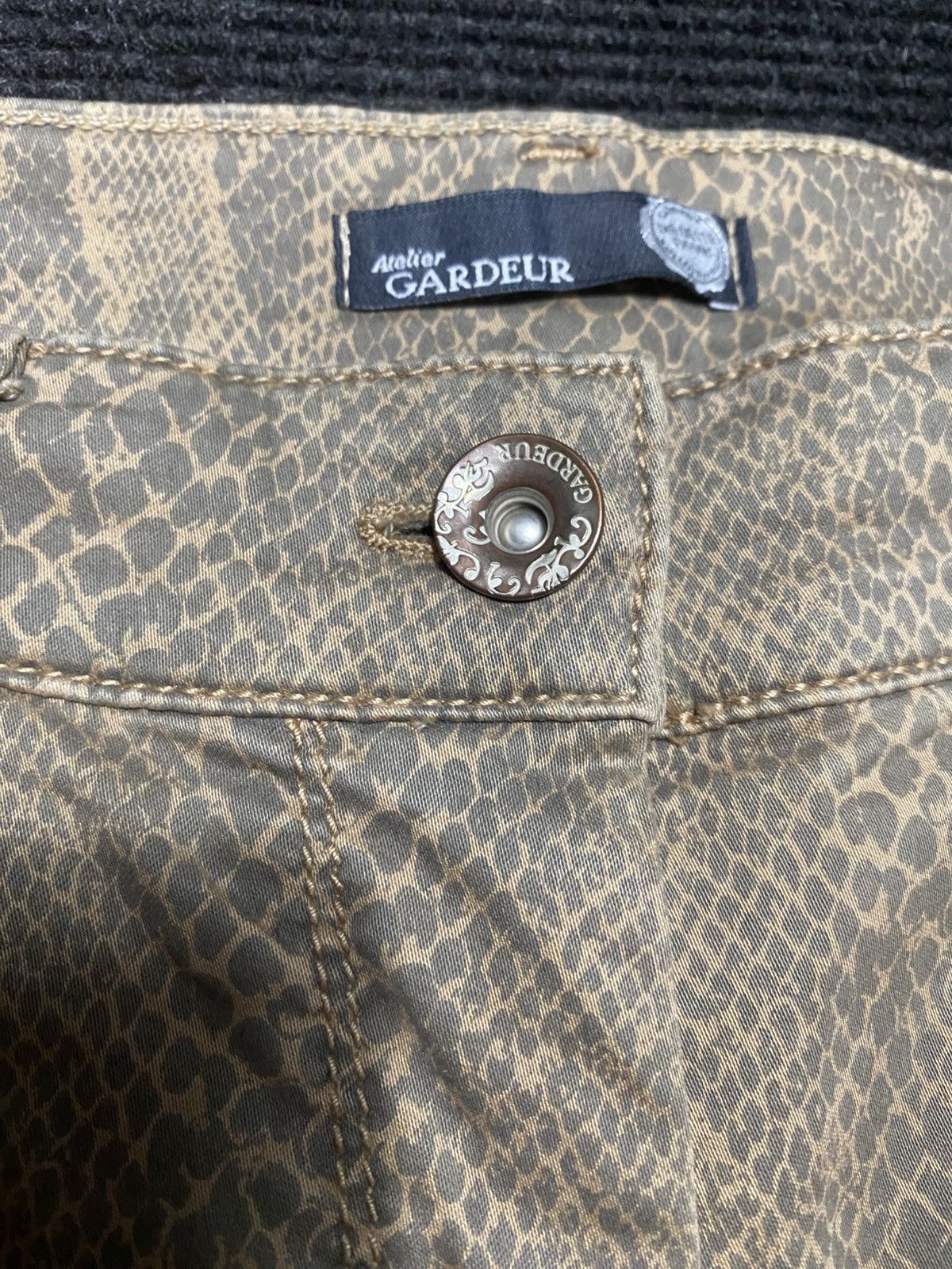 Japanese Brand Atelier GARDEUR Snake Skin Printed regular fit Size US 31 - 7 Thumbnail