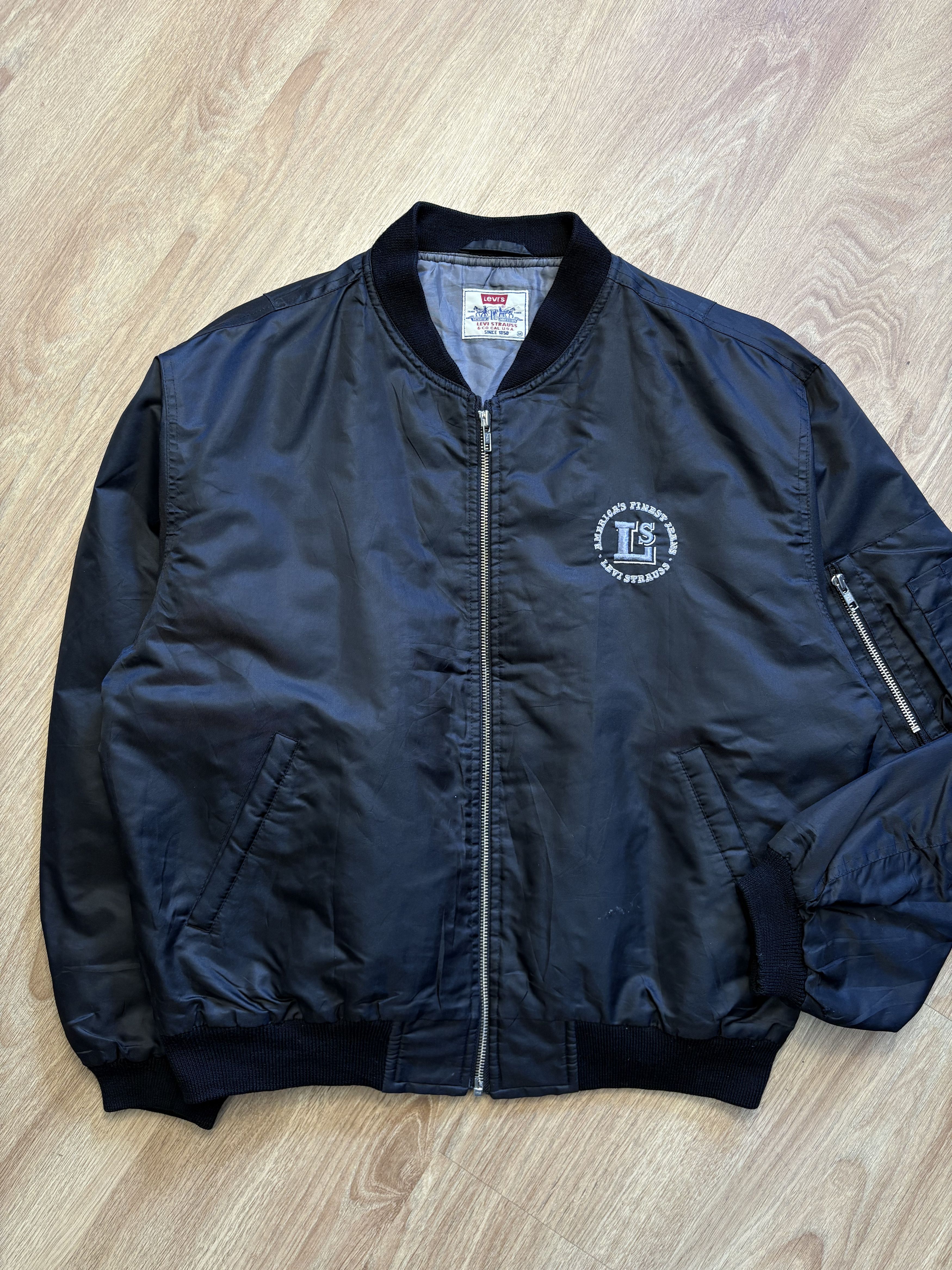 Levi's Levi's 90s Black Embroidered Bomber Jacket (M) Size US M / EU 48-50 / 2 - 1 Thumbnail