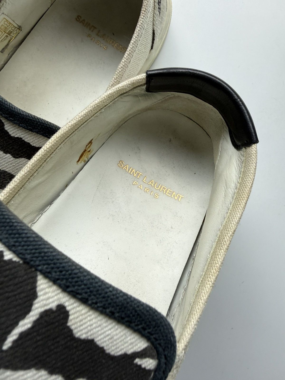 Saint Laurent Paris Saint Laurent Paris Zebra Slip On Size US 6 / EU 39 - 6 Thumbnail