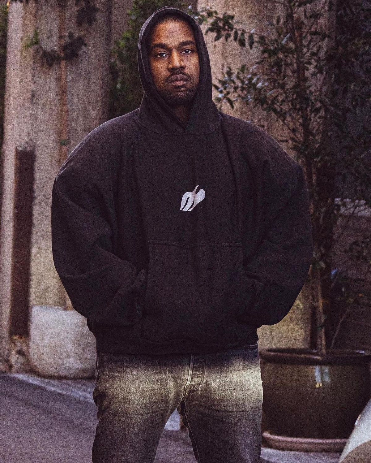 Kanye West × Yeezy Kanye West Donda Doves Hoodie Size US XL / EU 56 / 4 - 5 Thumbnail