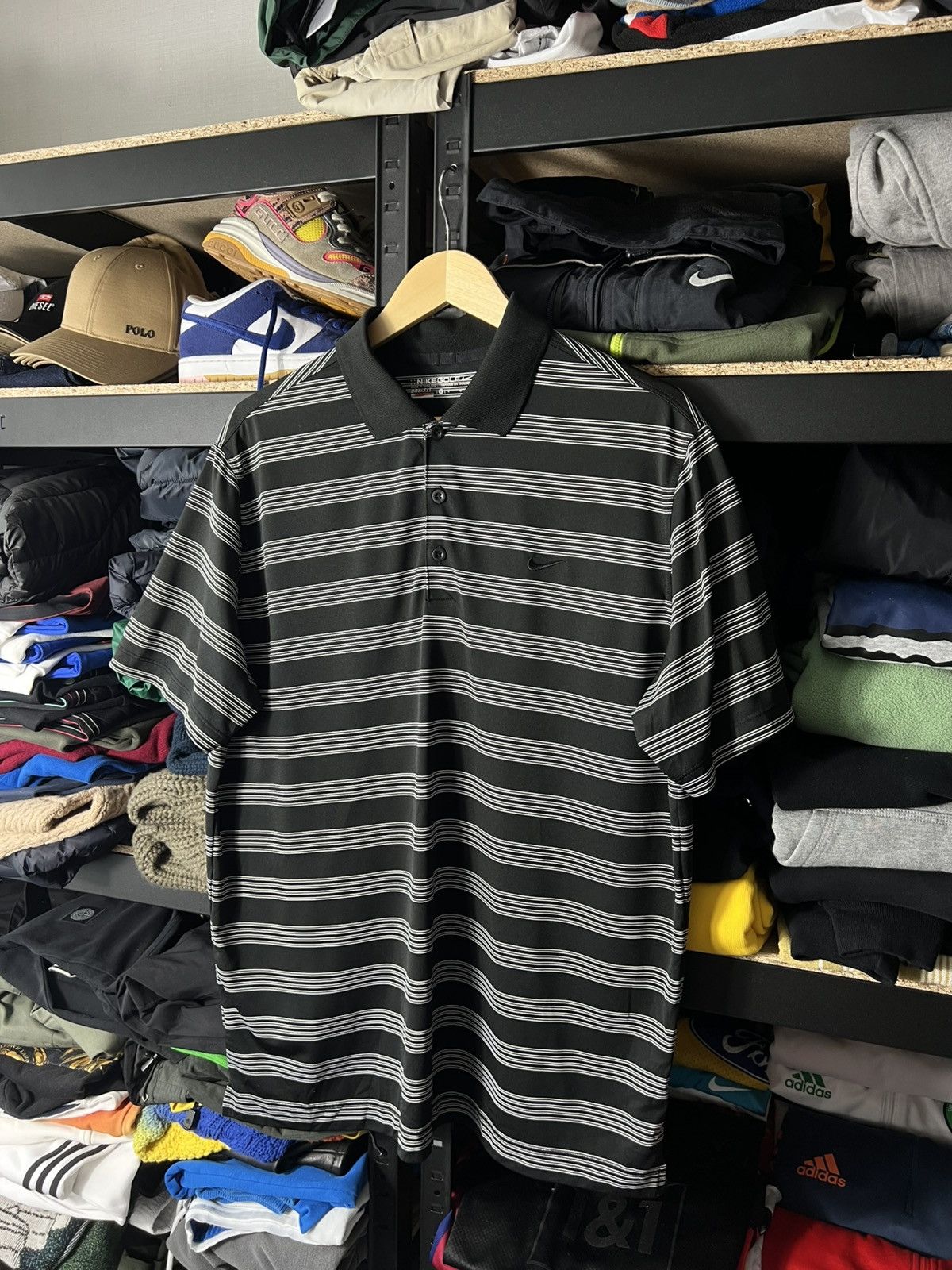 Nike 🏌️‍♂️ Nike Golf Striped Dri-FIT Polo Shirt – Size L – Classic Size US L / EU 52-54 / 3 - 1 Thumbnail