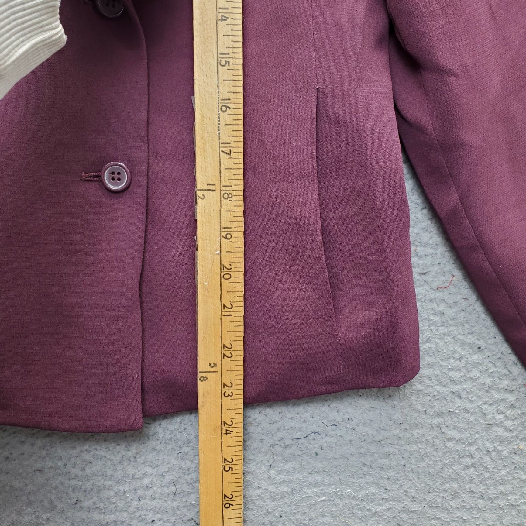 Vintage Laura Scott 2 Piece Set Womens 8P Burgundy Notch Lapel Double Breasted Formal Shirt (Jacket) Skirt Set Womens 8P Burgundy Formal Size US 8 / IT 38 - 4 Thumbnail