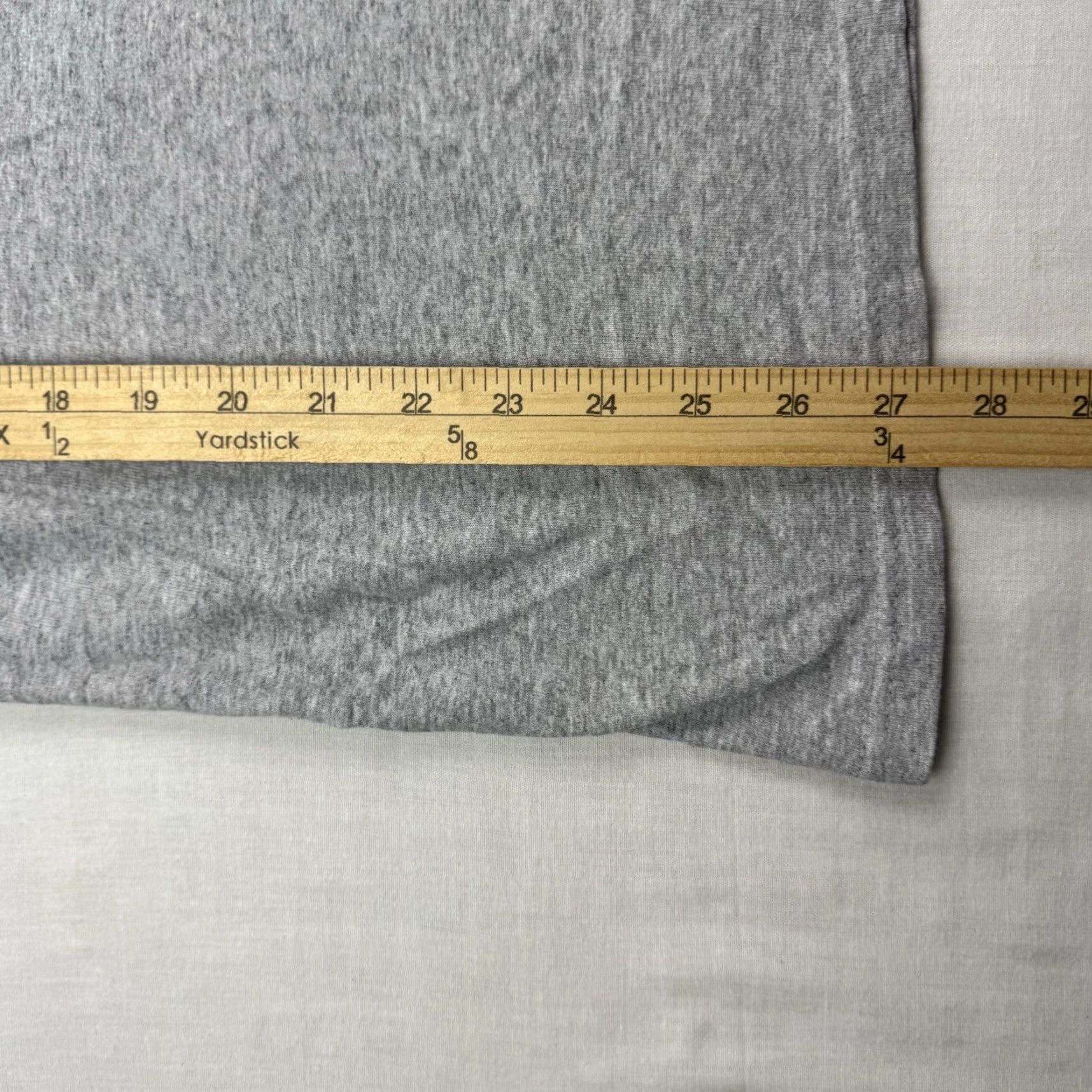Hanes VINTAGE Hanes T-Shirt Main Selling Point: Proud American USA Flag 90s Patriotic Short Sleeve Crew Neck Gray Adult Large Mens Shirt Size US L / EU 52-54 / 3 - 7 Thumbnail