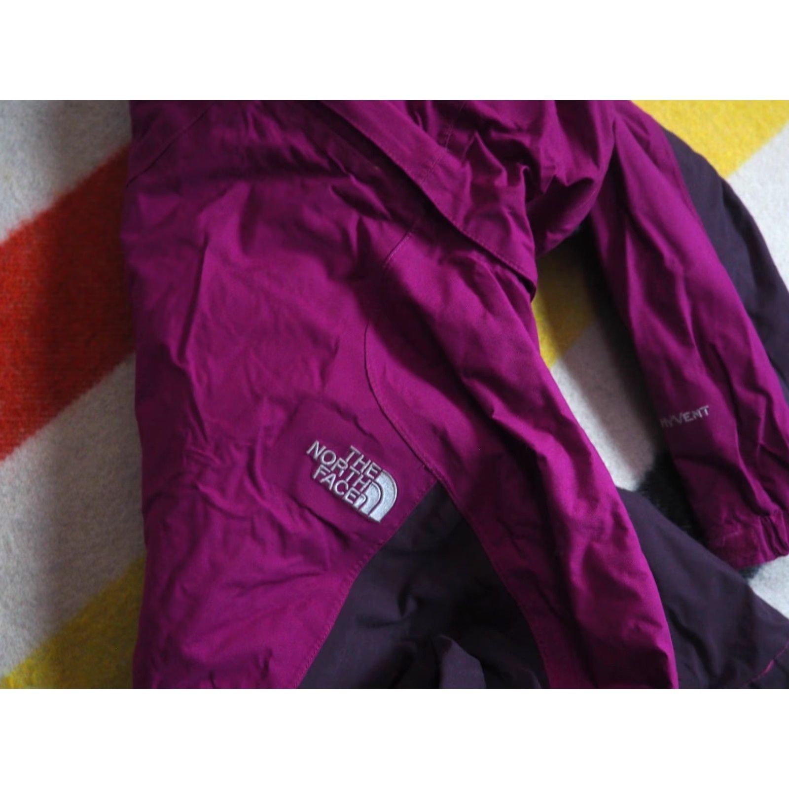 The North Face The North Face TNF Hyvent Purple Hooded Shell Ski Snowboard Jacket Womens XS Size XS / US 0-2 / IT 36-38 - 5 Thumbnail
