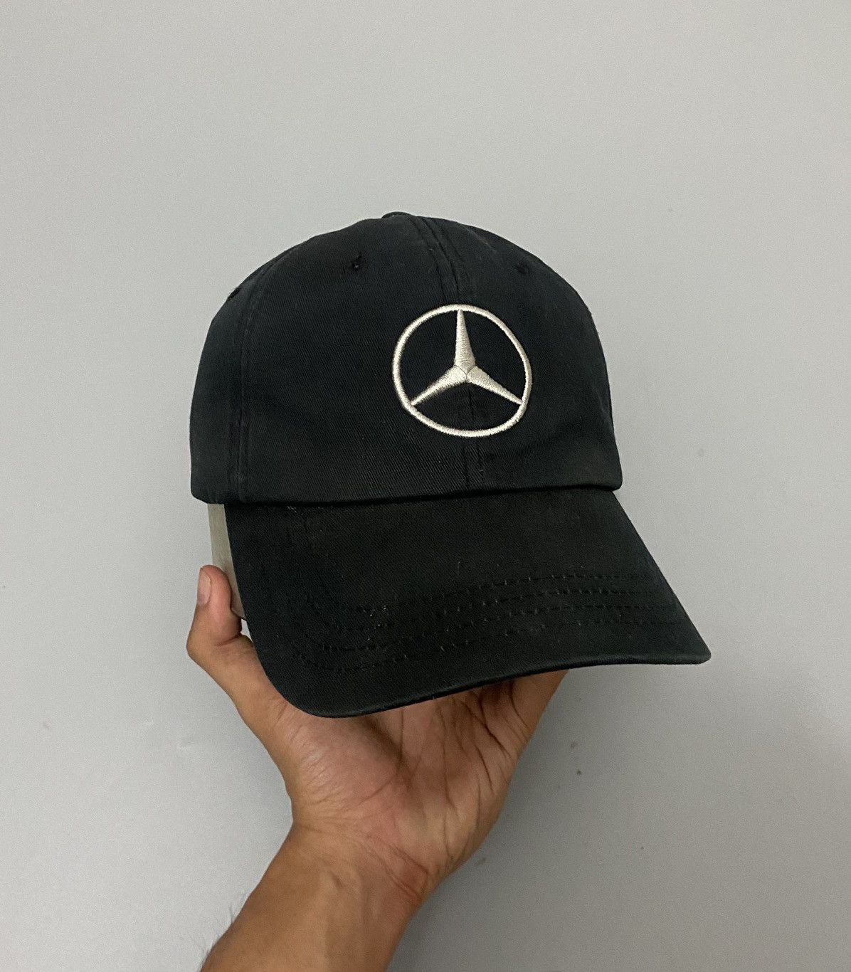 Mercedes-Benz 💥Vintage💥Mercedes Scale Caps Size ONE SIZE - 5 Thumbnail