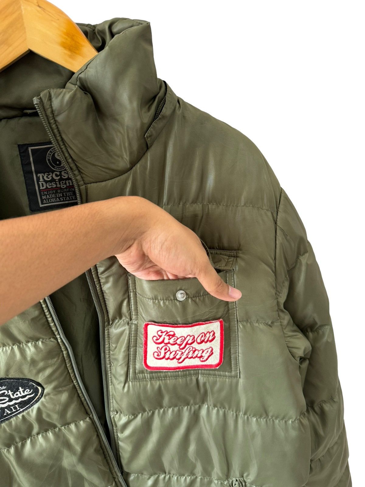 Japanese Brand Vintage T&C Surf Patches Puffer Jacket Hooded Size US L / EU 52-54 / 3 - 12 Thumbnail