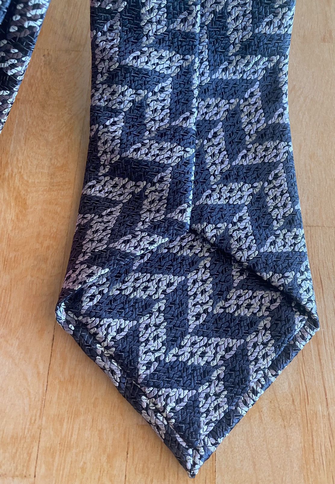 Tom Ford Tom Ford silver necktie nwot Size ONE SIZE - 10 Thumbnail