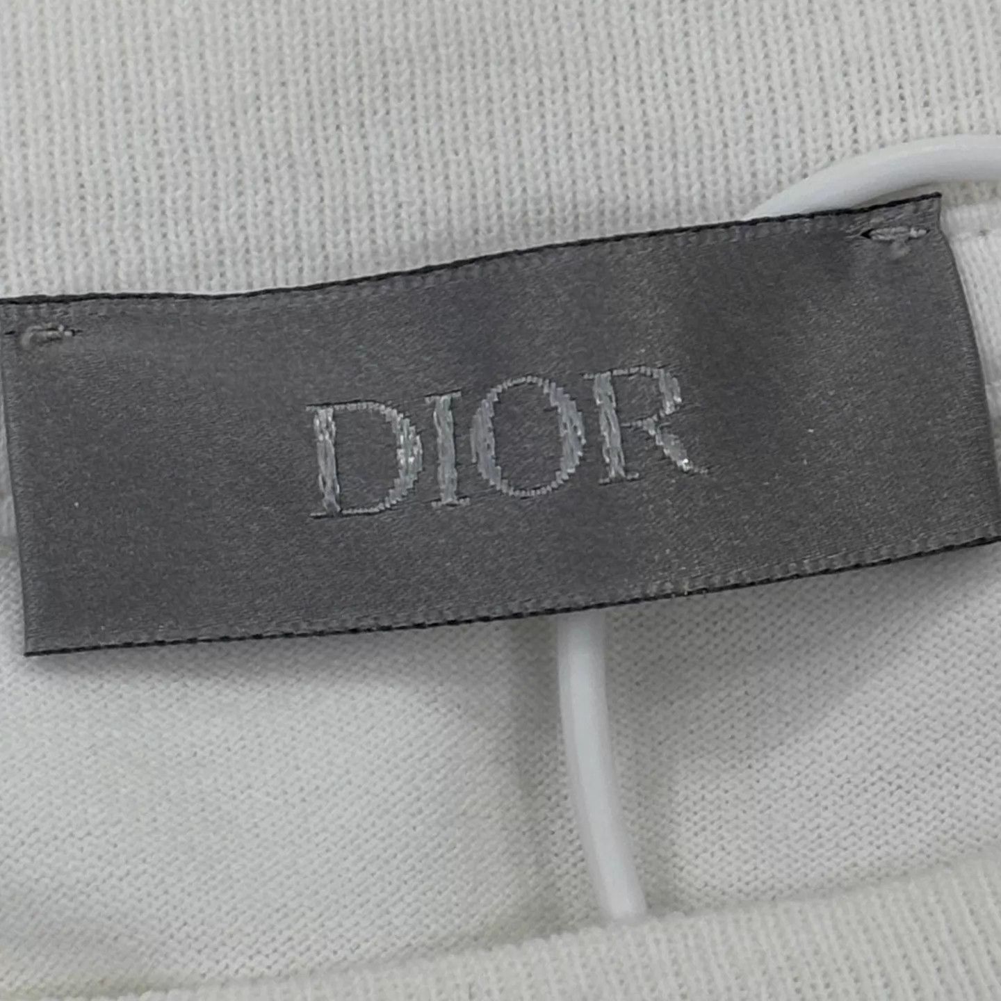Dior DIOR Heart Embroidered V-Day Limited Tee M New Size US M / EU 48-50 / 2 - 3 Thumbnail