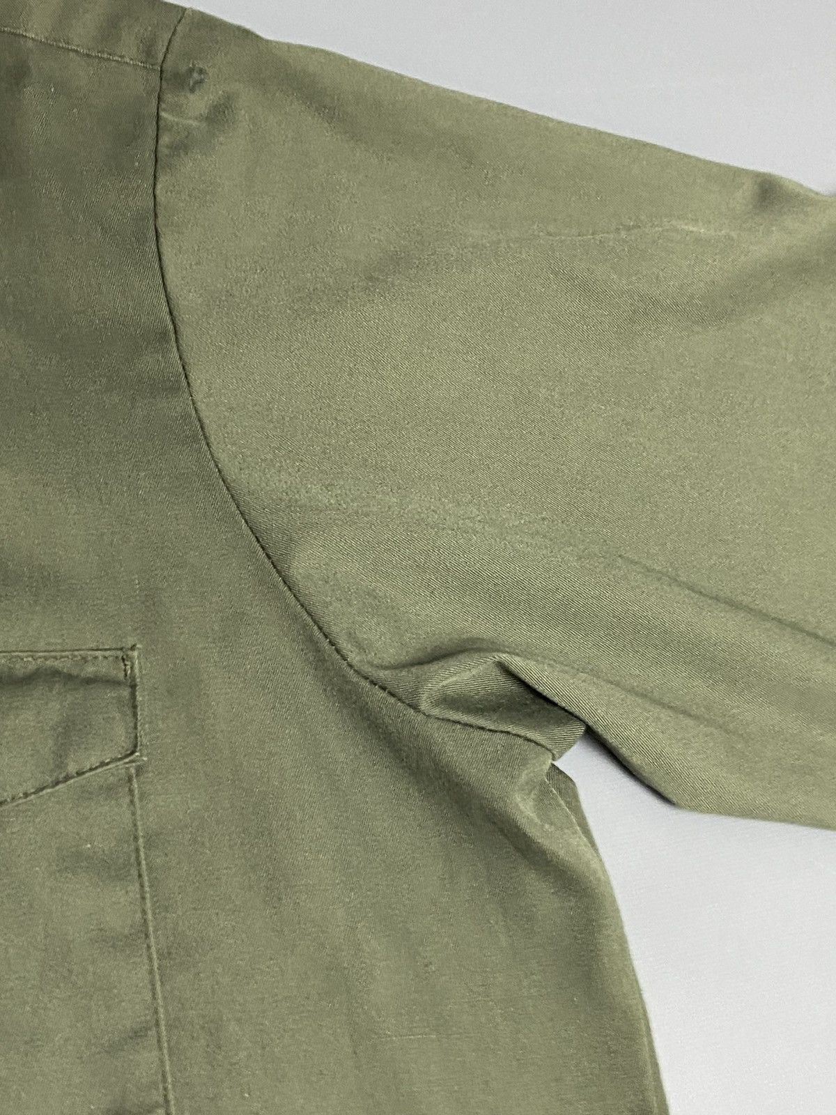 Lee VTG 70s Lee Permanent Press Work Shirt Khaki XL USA Military Size US XL / EU 56 / 4 - 6 Thumbnail